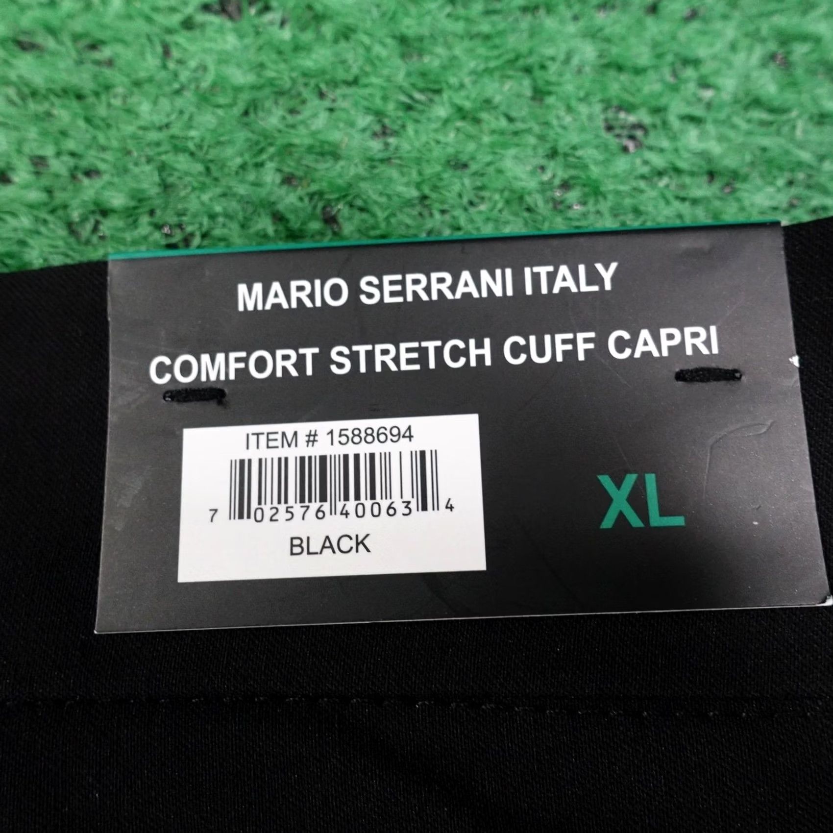 Vintage Mario Serrani Pants Womens XL Black Comfort Stretch Capri Pull On Slim Inseam 24 Pockets Studded Casual Summer Capris Womens XL Black Size 40" / US 18 - 5 Thumbnail