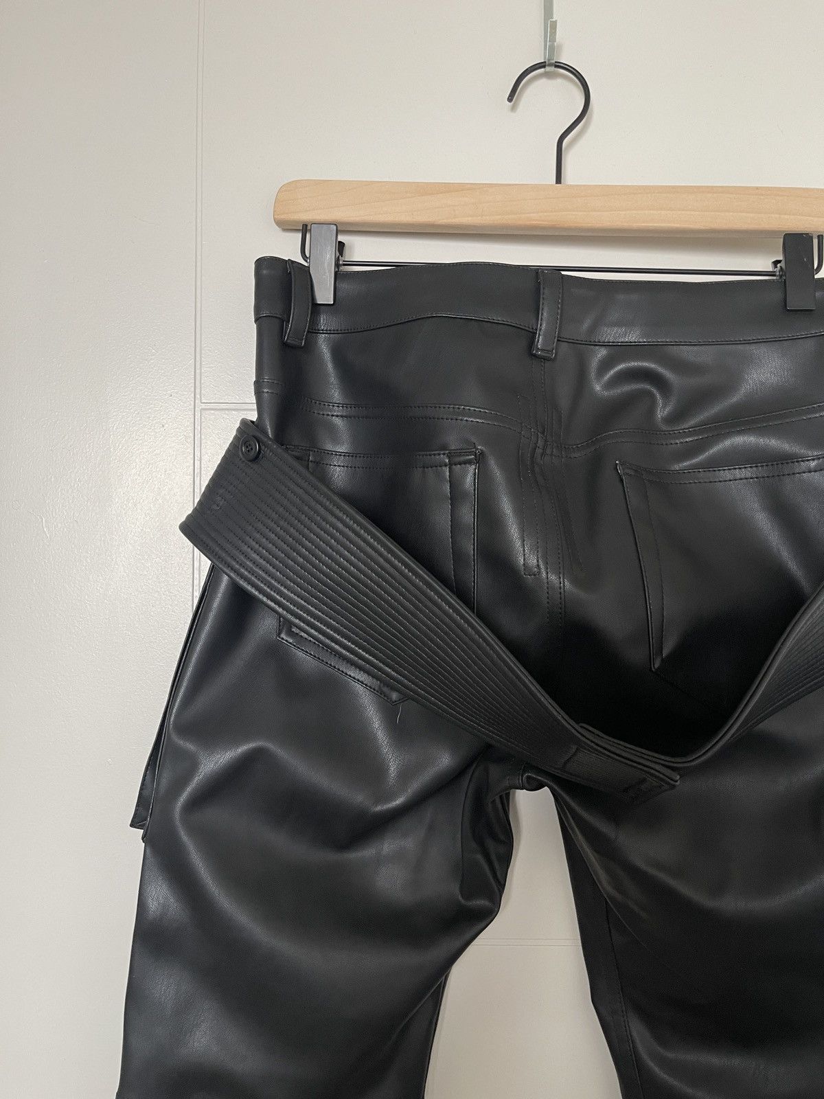 Rick Owens DRKSHDW Vegan Leather Easy Creatch Cargo Pants Size US 28 / EU 44 - 3 Thumbnail
