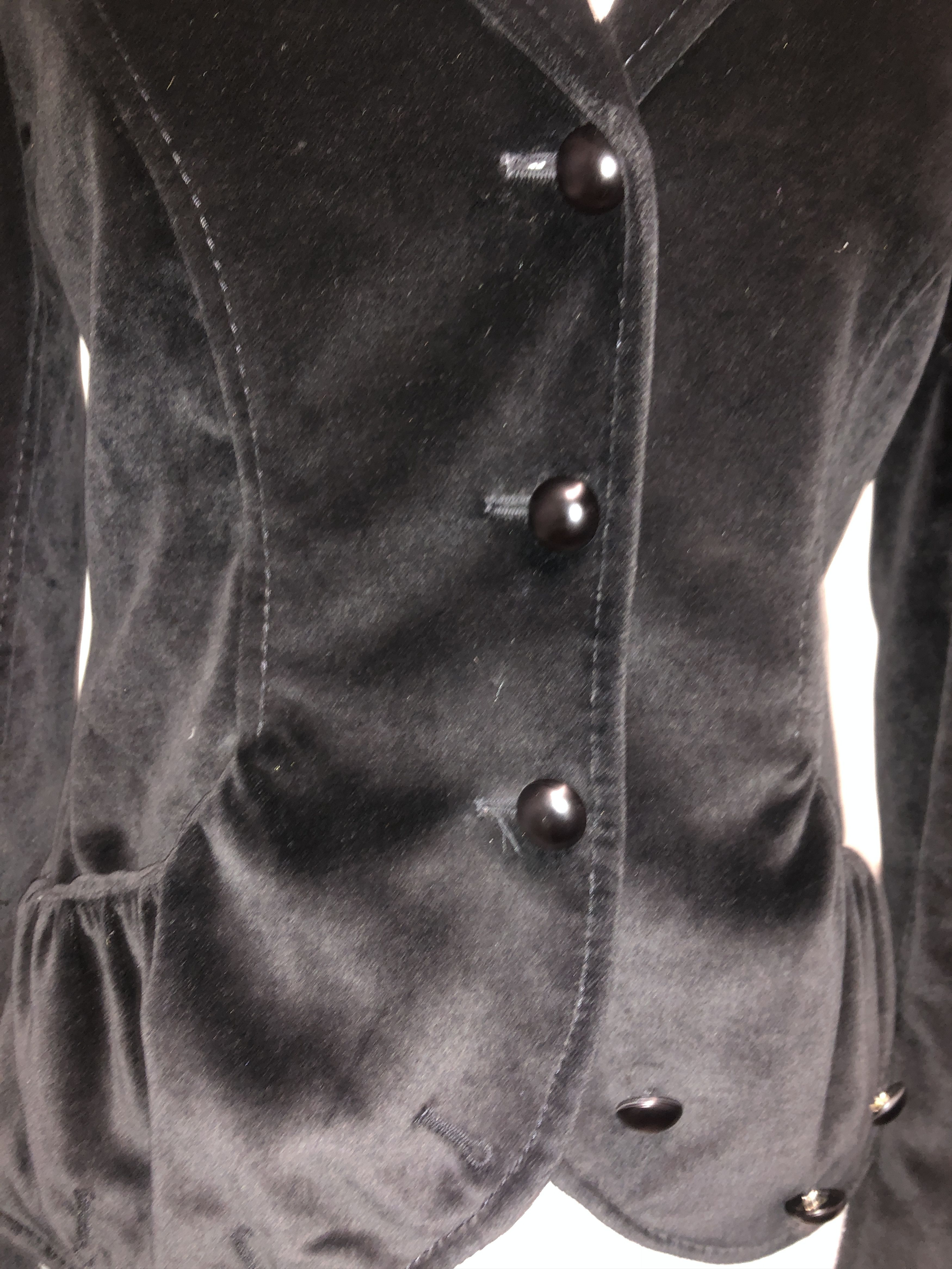 Alexander McQueen Black Velvet Embellished Jacket Size M / US 6-8 / IT 42-44 - 13 Thumbnail