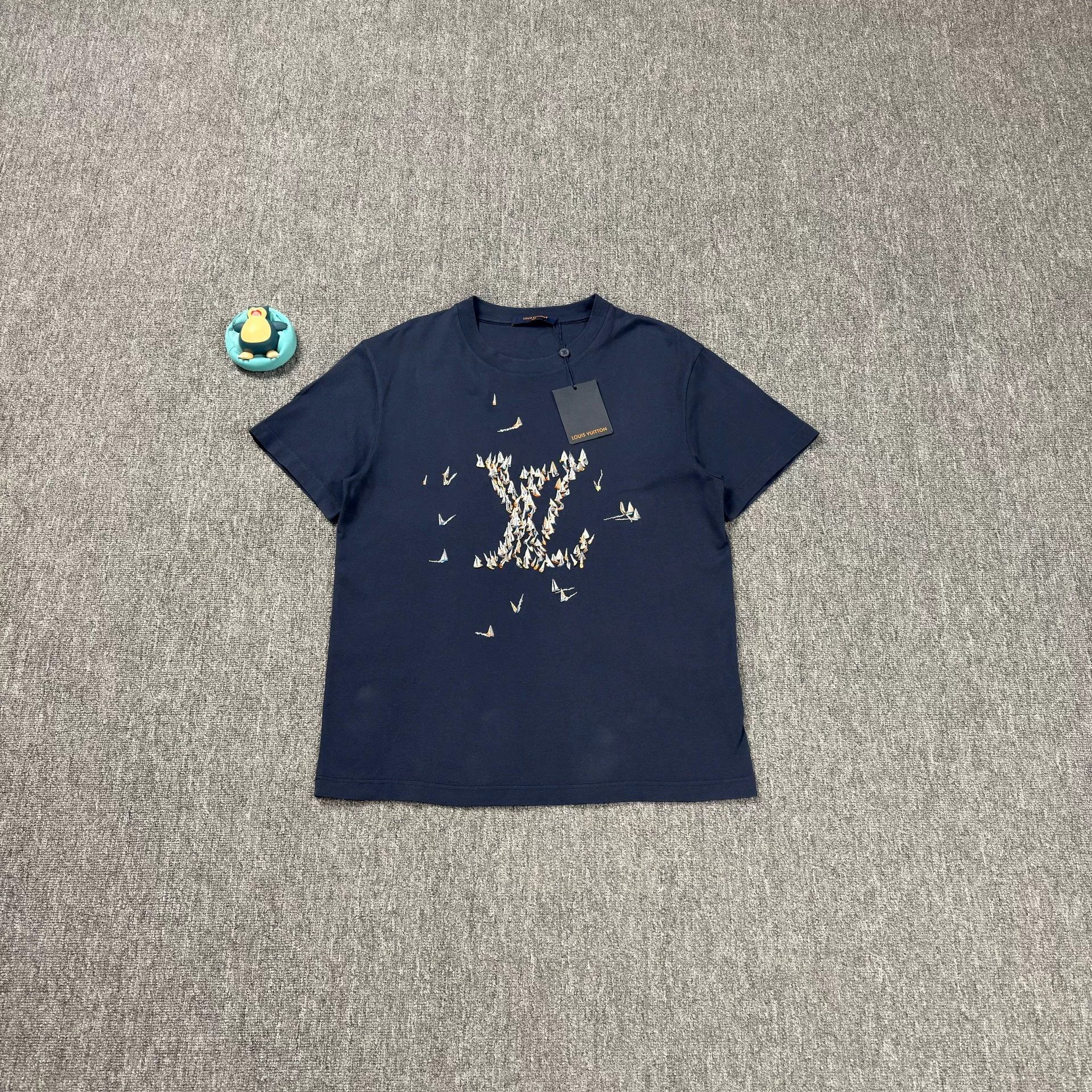 Louis Vuitton LOUIS VUITTON Grey & Navy LV Logo Cotton T-Shirt