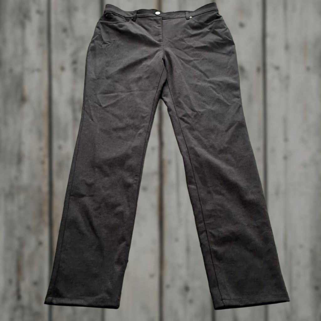 Vintage Chicos The So Slimming Peyton Pant 1 Short Gray Dress Pants Slim Tapered Flat Front Zip Casual Business Girls Womens 33 in Waist Short Size 25" / US 0 / IT 36 - 1 Thumbnail