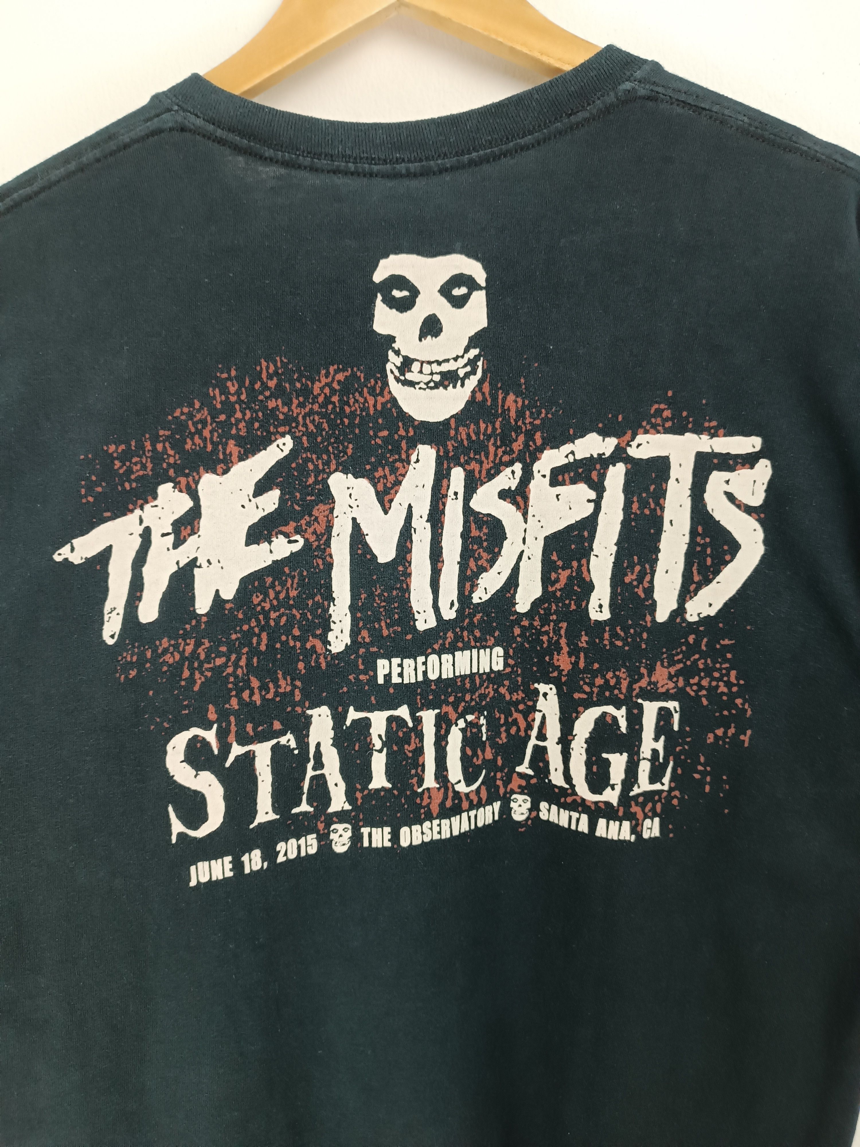 Band Tees VINTAGE THE MISFITS STATIC AGE FADED PUNK HORROR DANZIG TEE Size US L / EU 52-54 / 3 - 15 Thumbnail
