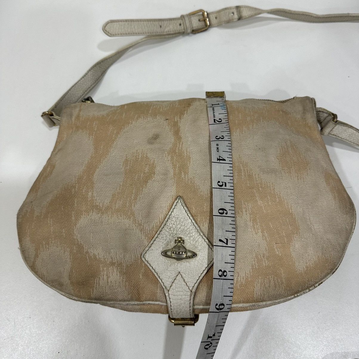 Vivienne Westwood ‼️YES‼️ VINTAGE VIVIENNE WESTWOOD CROSSBODY LIKE SAUMUR BAG Size ONE SIZE - 14 Thumbnail