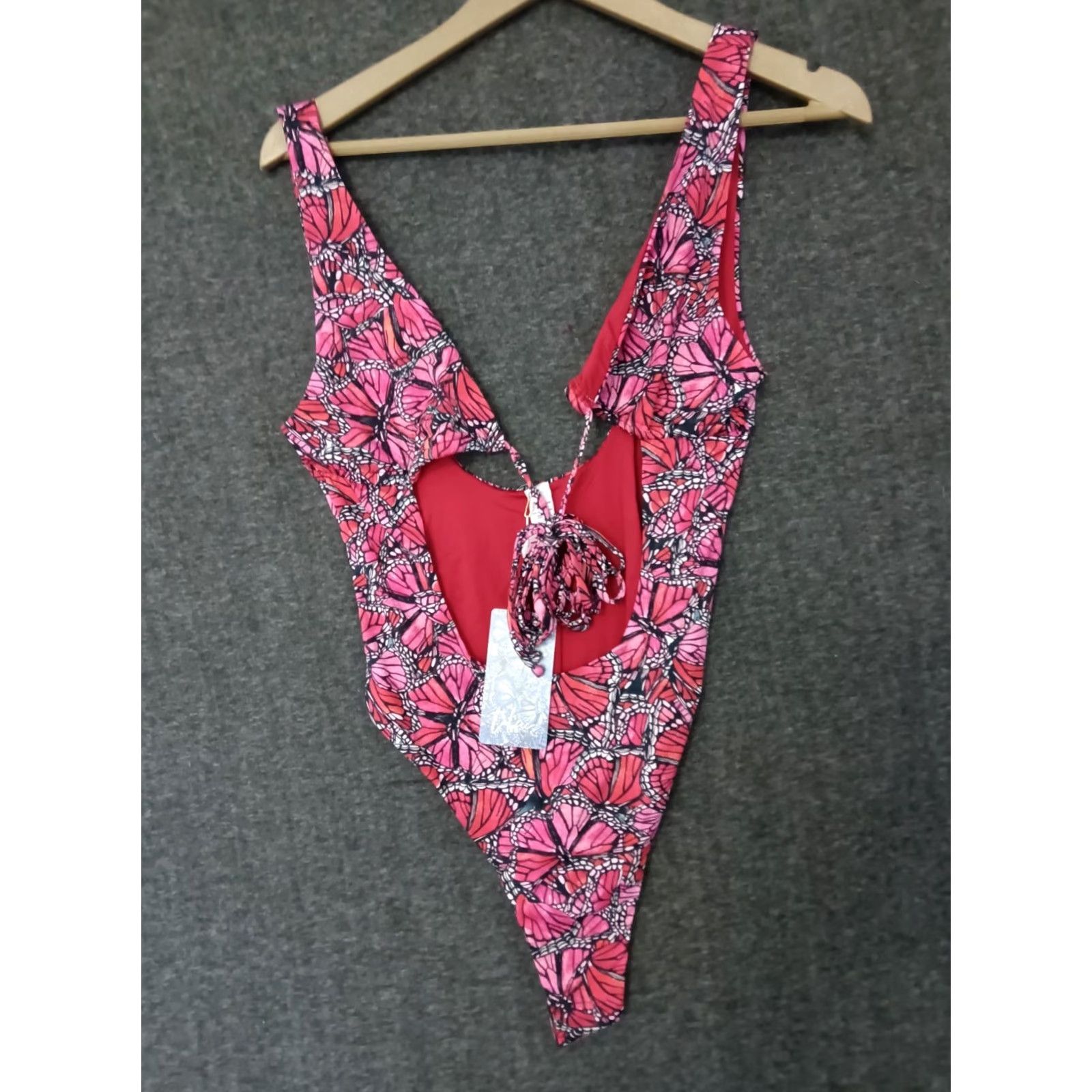 Triangl Toluca One Piece Swimsuit Papillon S Papillon Color Solid Beach Women One Piece Nylon Spandex Wide Strap Hand Wash Only Size ONE SIZE - 2 Thumbnail