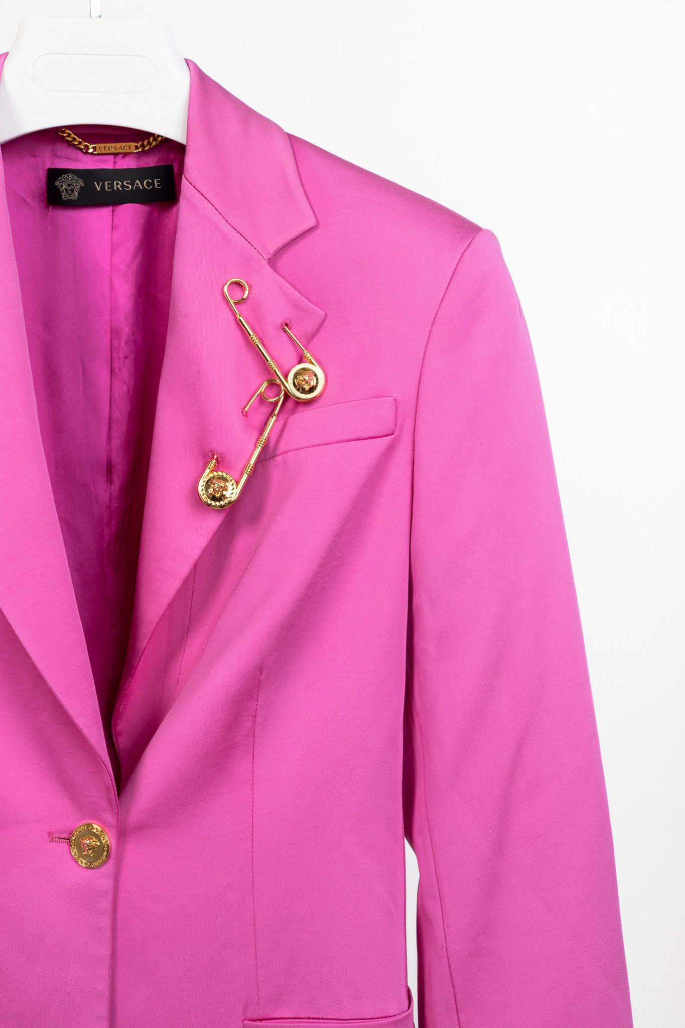 Versace Versace SS20 Fuchsia Satin Safety Pin Detail Blazer Size XS / US 0-2 / IT 36-38 - 5 Thumbnail