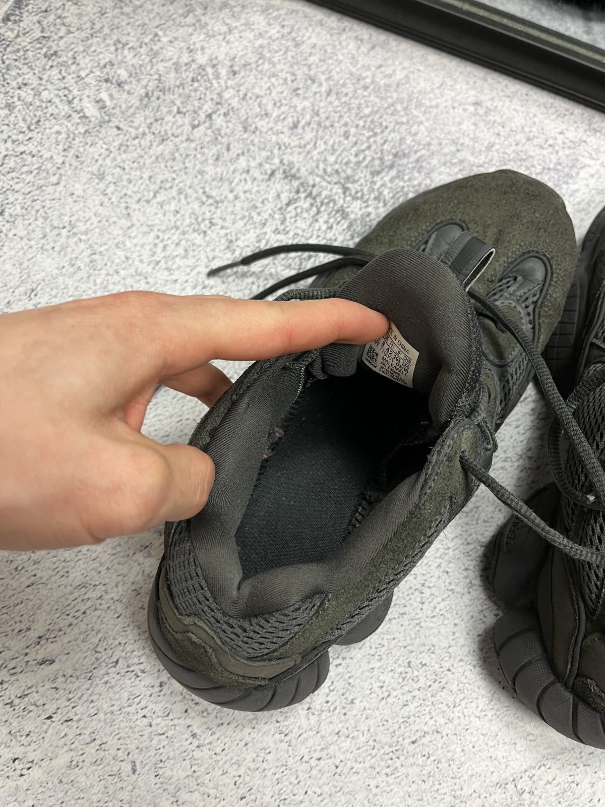 Adidas × Yeezy Adidas Yezzy Boost 500 Utility Black US 8 Size US 8 / EU 41 - 14 Thumbnail
