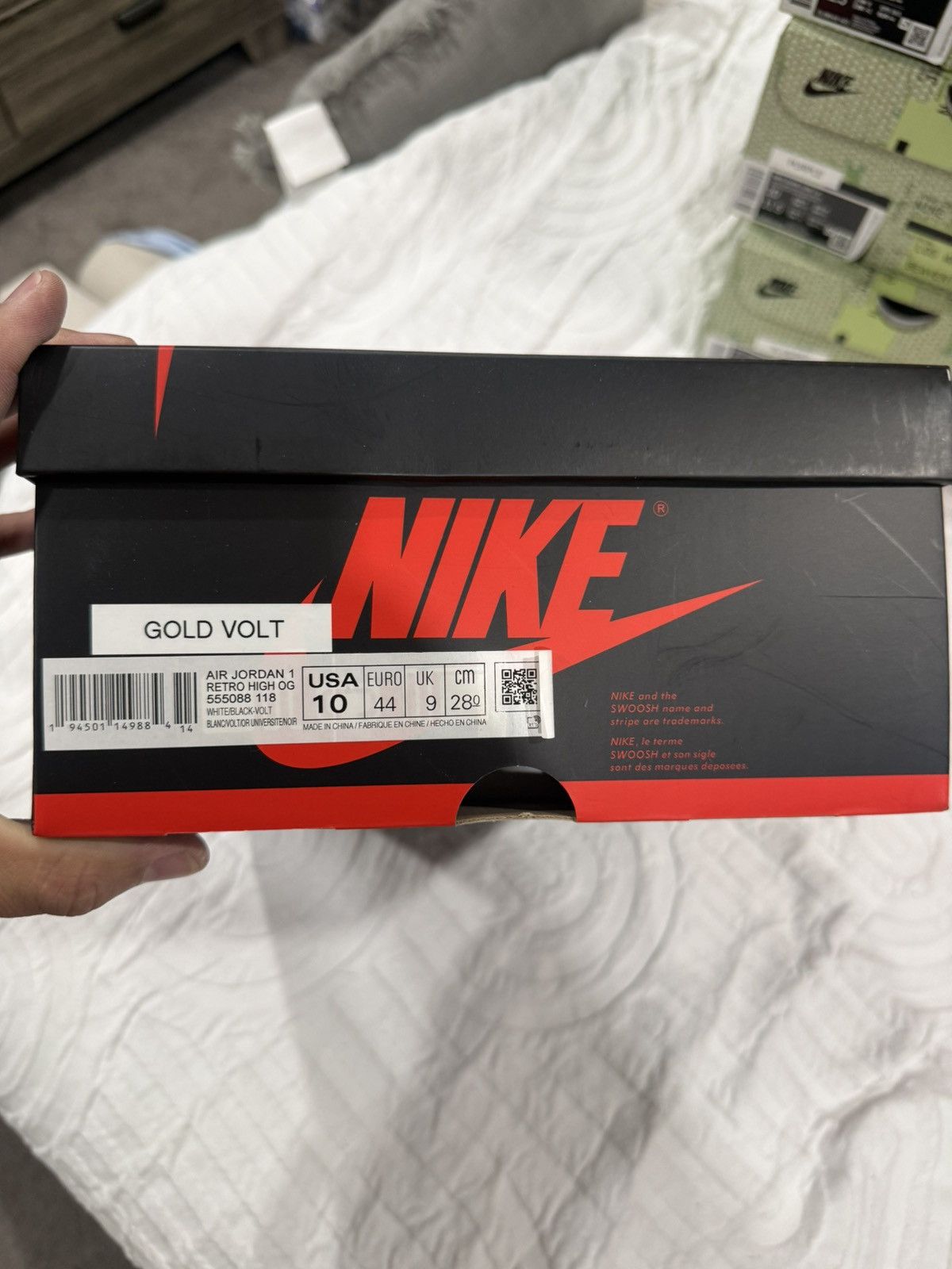 Jordan Brand Air jordan 1 gold volt size 10 Size US 10 / EU 43 - 8 Thumbnail