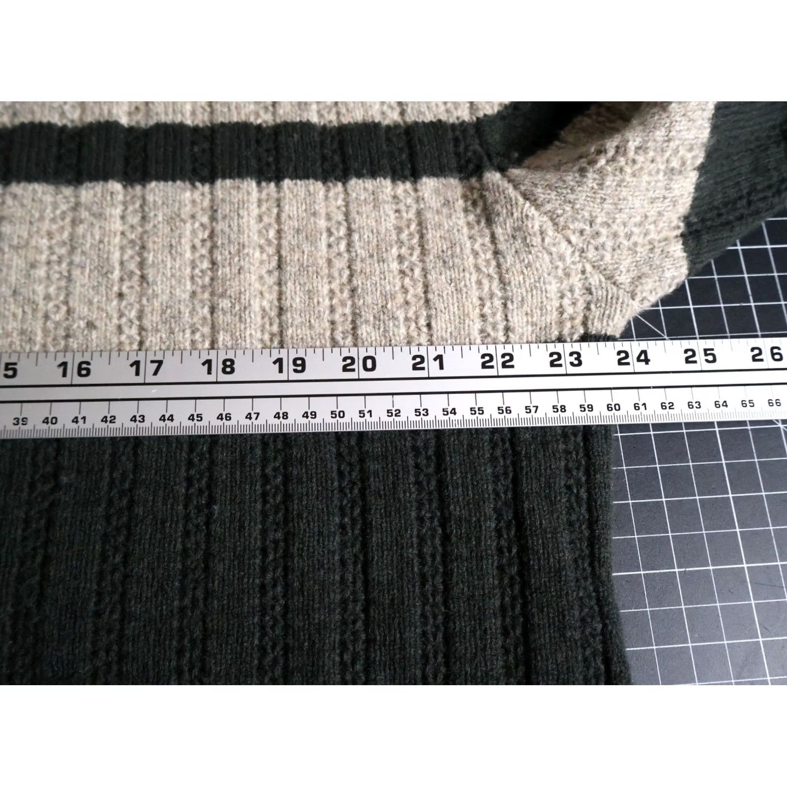 Vintage VTG Structure Wool Sweater Men's Large Beige Black Stripe Ribbed Knit Crewneck Size US L / EU 52-54 / 3 - 5 Thumbnail