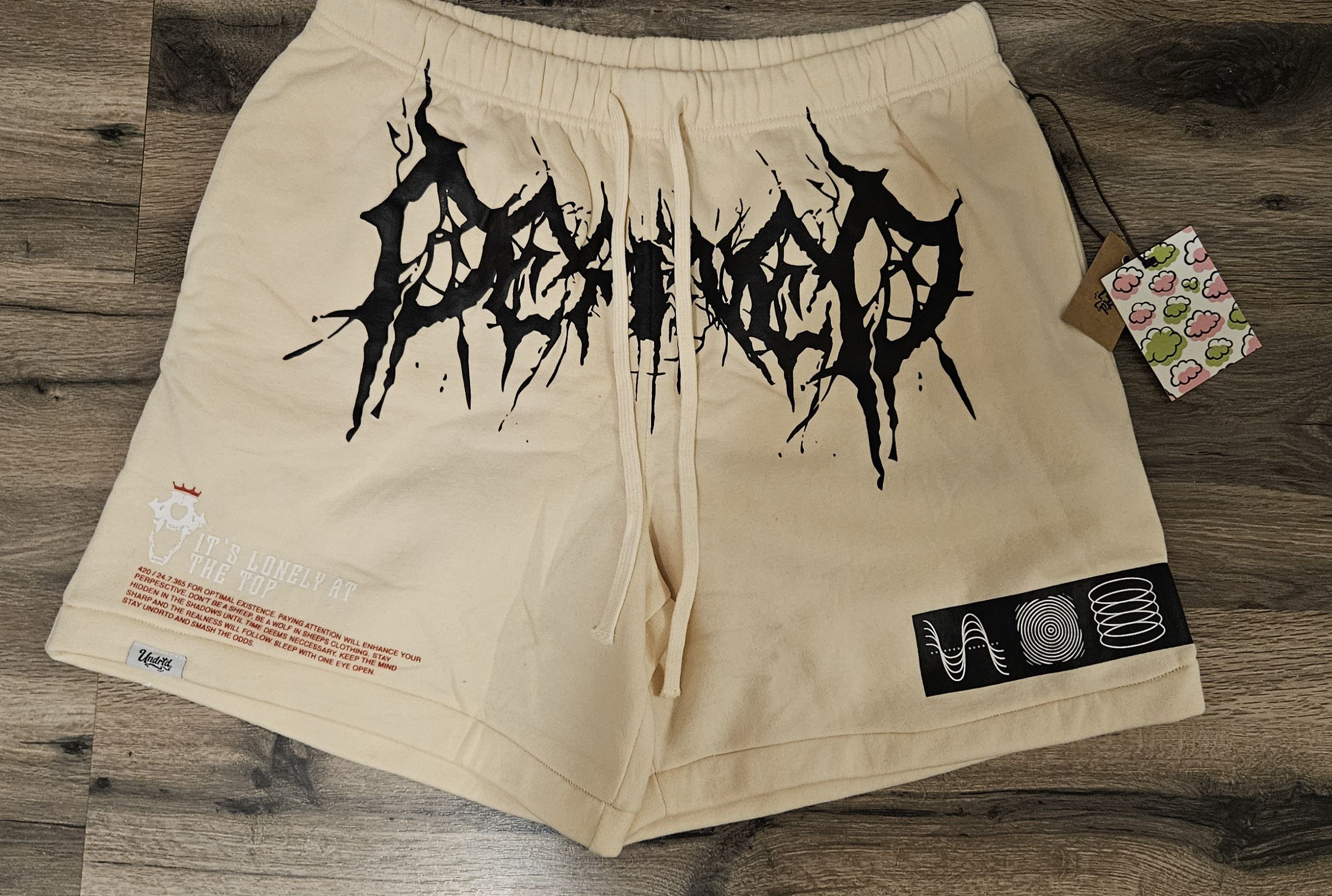 Other UNDRTD Mens Beige Graphic Streetwear Wear shorts Size Large Size US 38 / EU 54 - 1 Thumbnail