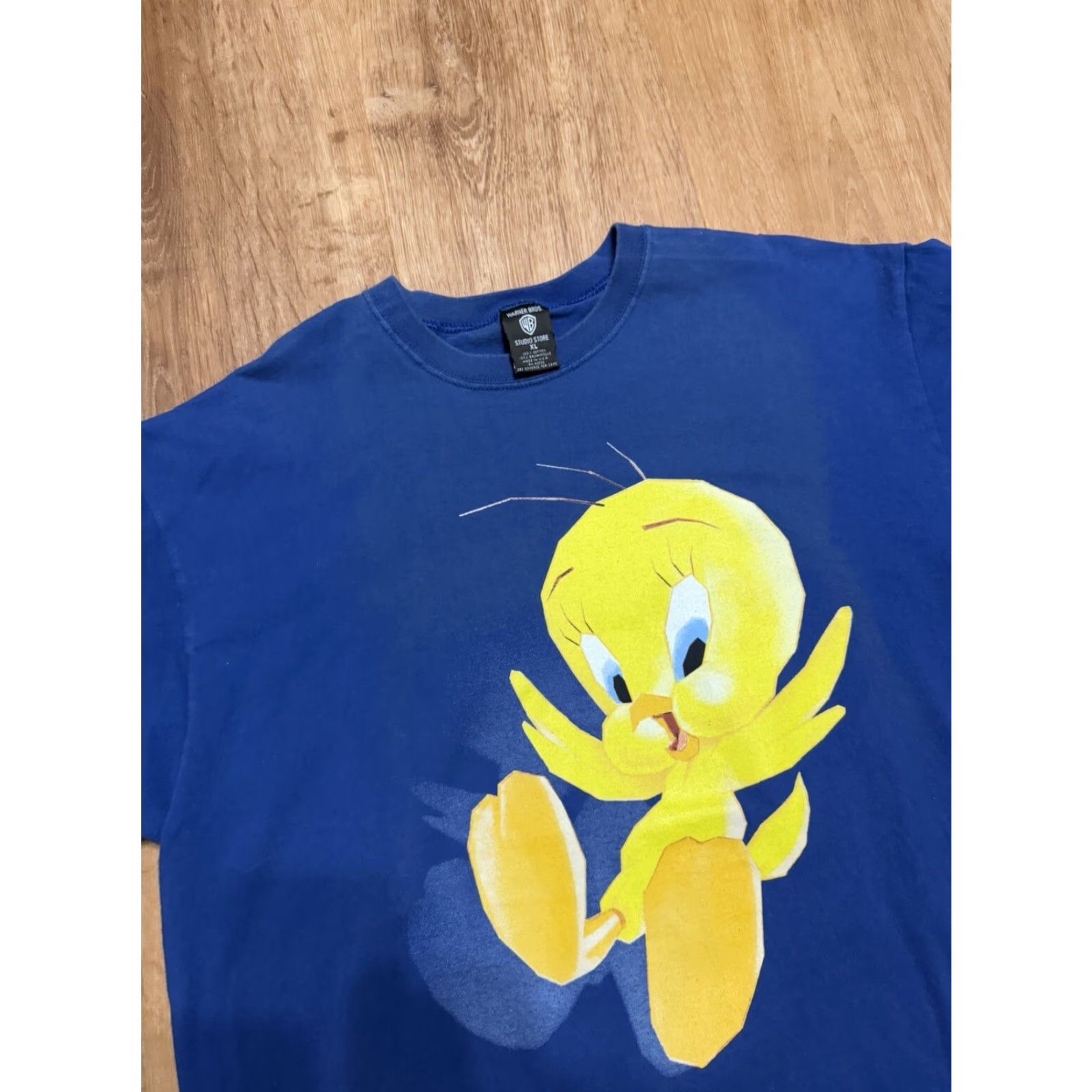 Vintage VINTAGE Tweety Bird Big Print T-Shirt Mens XL Blue Warner Bros 90s Bird Cartoon Mens XL I think Size US XL / EU 56 / 4 - 5 Thumbnail