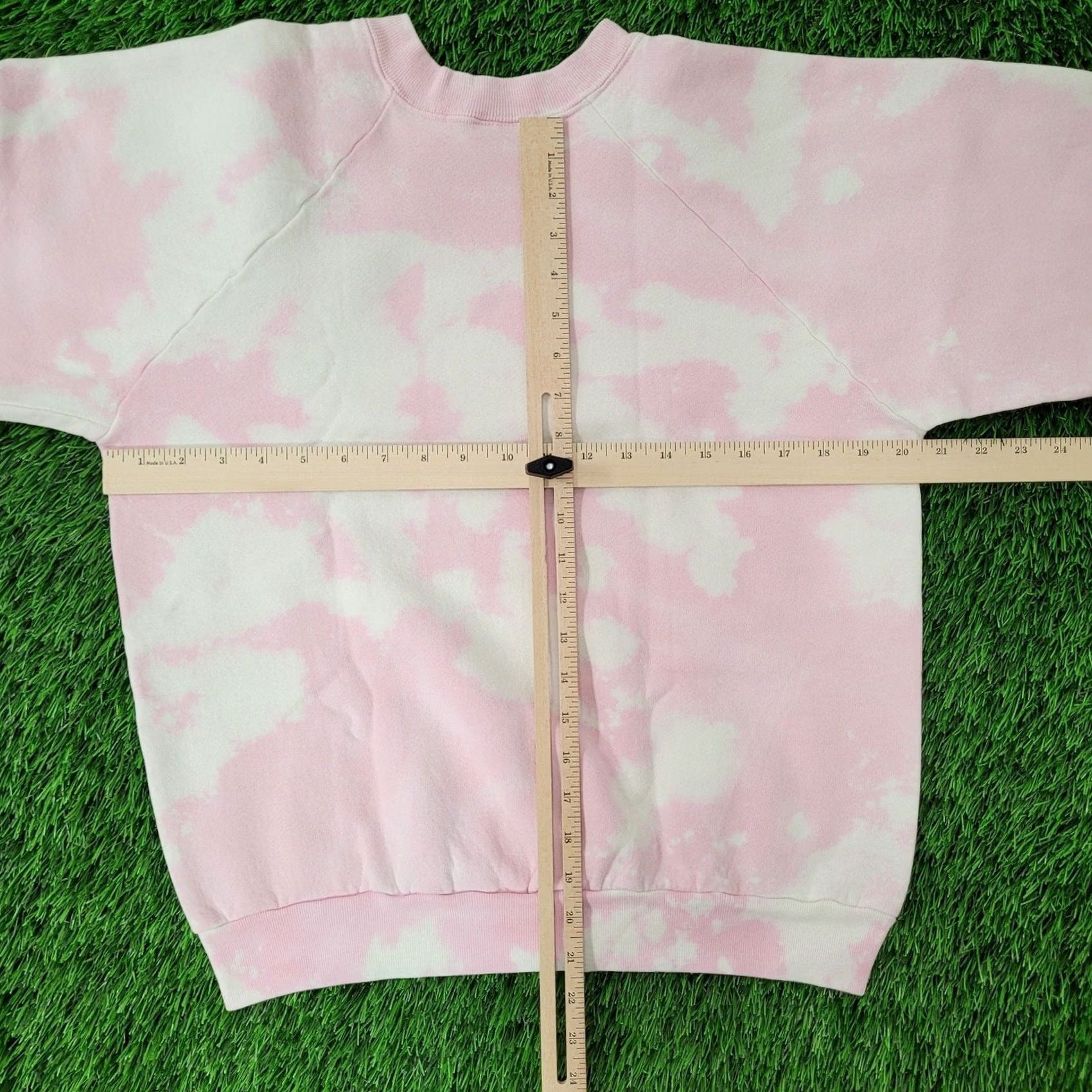 Fruit Of The Loom Vintage Hawaii Palm Sweatshirt Womens Large 21x21 Pink Bleached Crew Neck Pullover 80s 90s USA Fruit of the Loom Logo Graphic Size L / US 10 / IT 46 - 3 Thumbnail