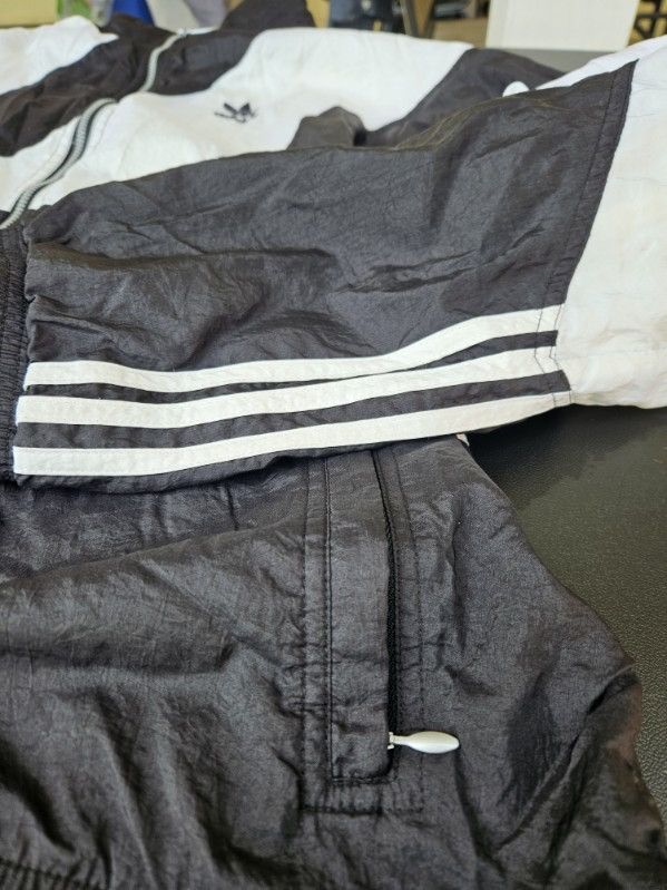 Adidas Adidas Vintage Windbreaker Size US XL / EU 56 / 4 - 2 Thumbnail