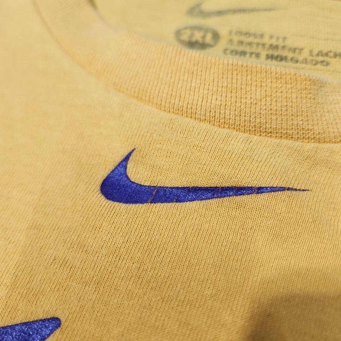 Nike VINTAGE LSU Eye Of Tiger T-Shirt Men 2XL Gold Core Logo Football Nike Patch Size US XXL / EU 58 / 5 - 4 Thumbnail