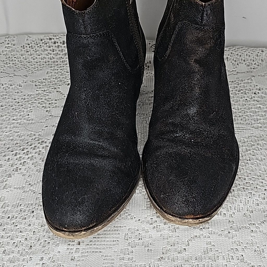 The Unbranded Brand Vepose black suede leather heeled ankle boots booties sz 8 Size US 8 / IT 38 - 4 Thumbnail