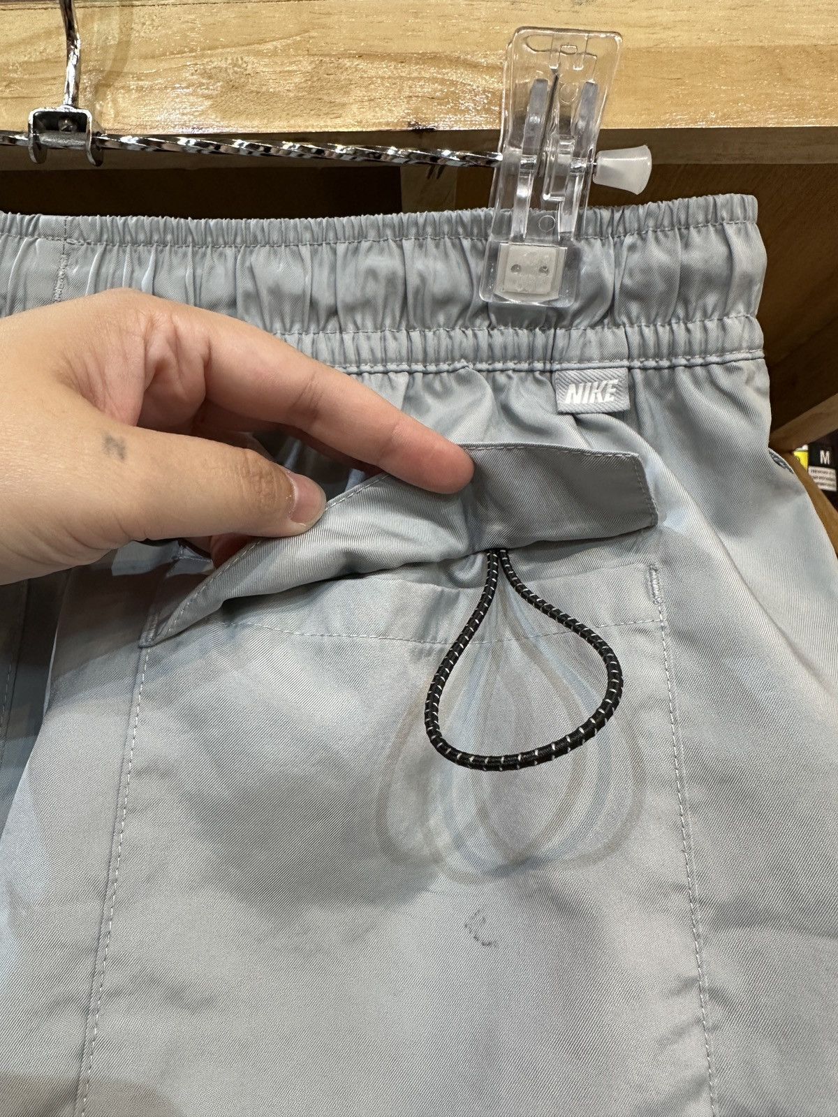 Nike Nike Tuned Air Shorts Pants Size US 30 / EU 46 - 7 Thumbnail