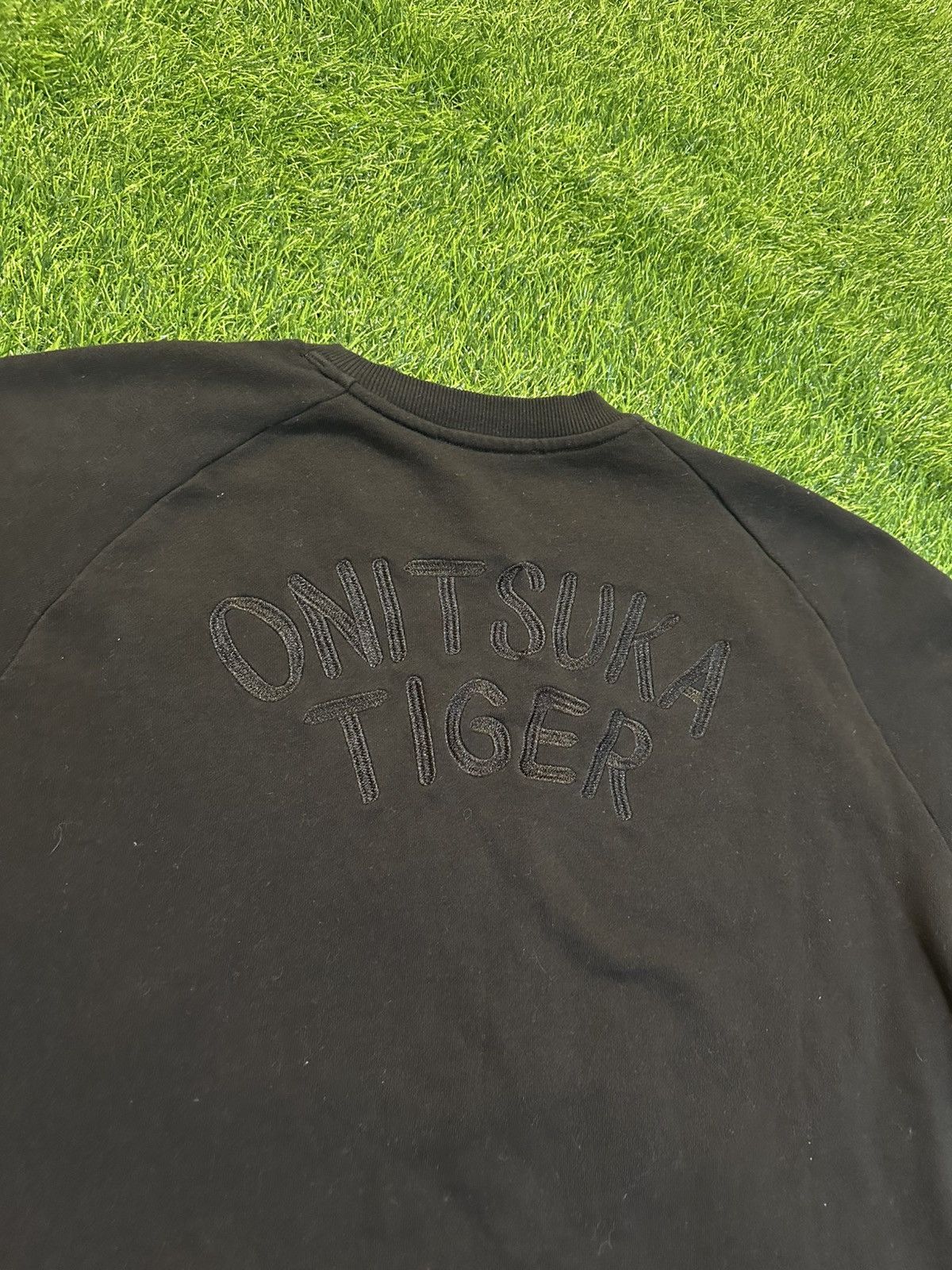 Onitsuka Tiger Onitsuka Tiger Crewneck Size Medium Size US M / EU 48-50 / 2 - 4 Thumbnail
