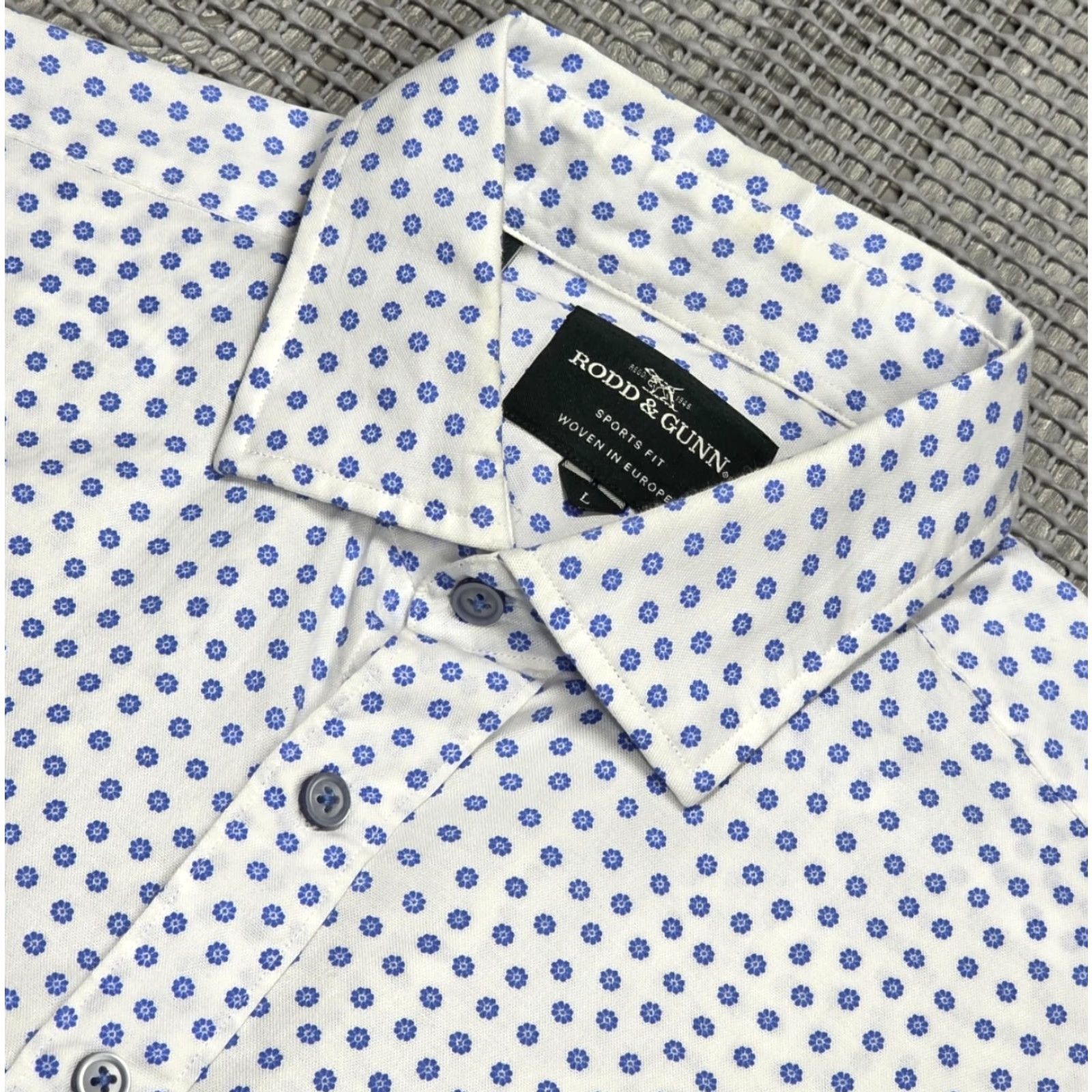 Rodd & Gunn Rodd & Gunn Button Down Shirt Mens L White Geometric Italian Fabric Sports Fit Size US L / EU 52-54 / 3 - 6 Thumbnail