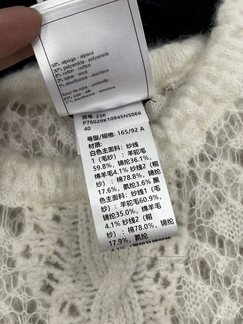 Chanel Chanel 23K black and white stitching alpaca hair hollow dr Size S / US 4 / IT 40 - 7 Thumbnail