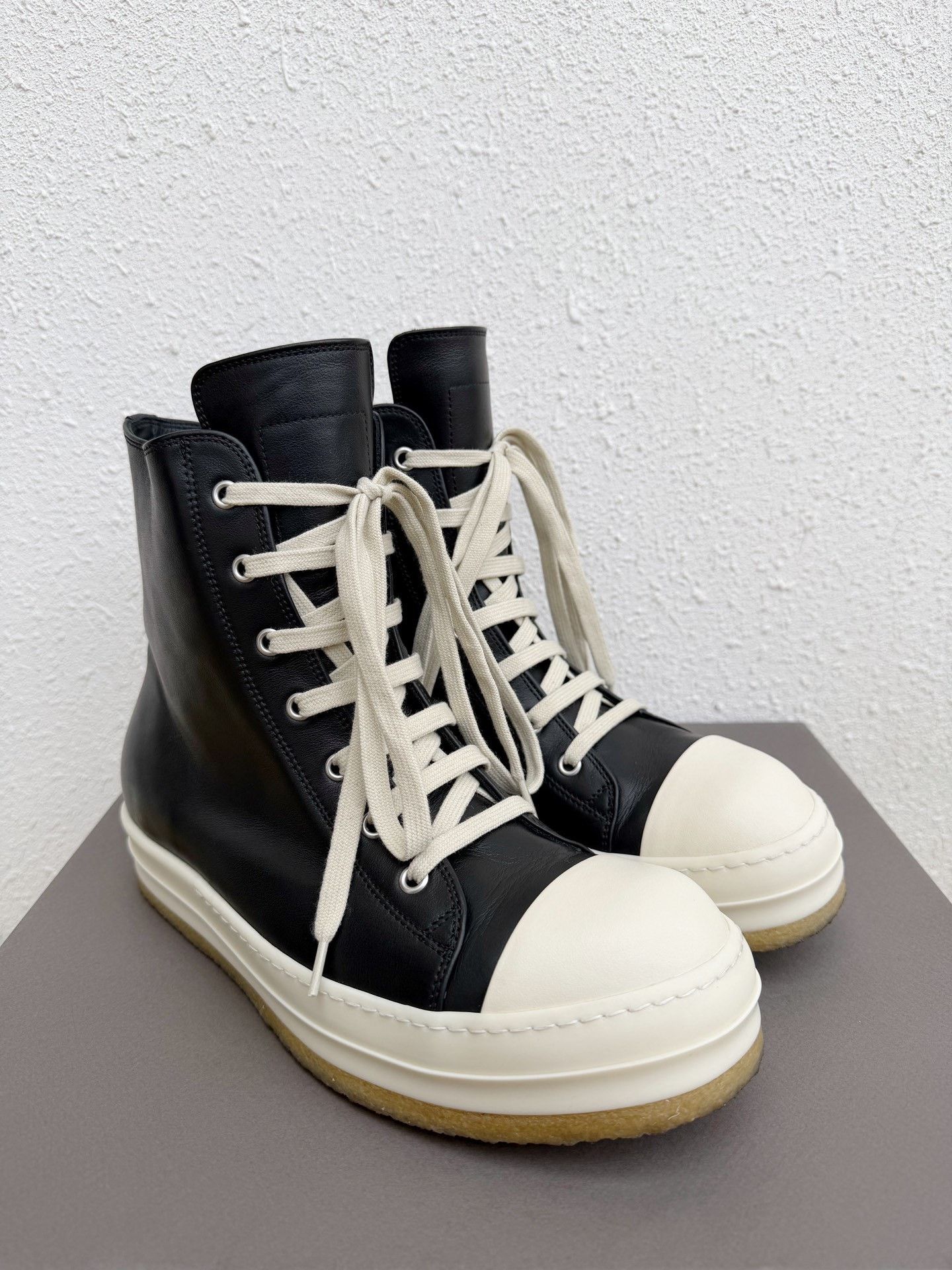 Rick Owens Rick Owens Converse 25SS Cork Sole High-Top Size US 7.5 / EU 40-41 - 1 Thumbnail
