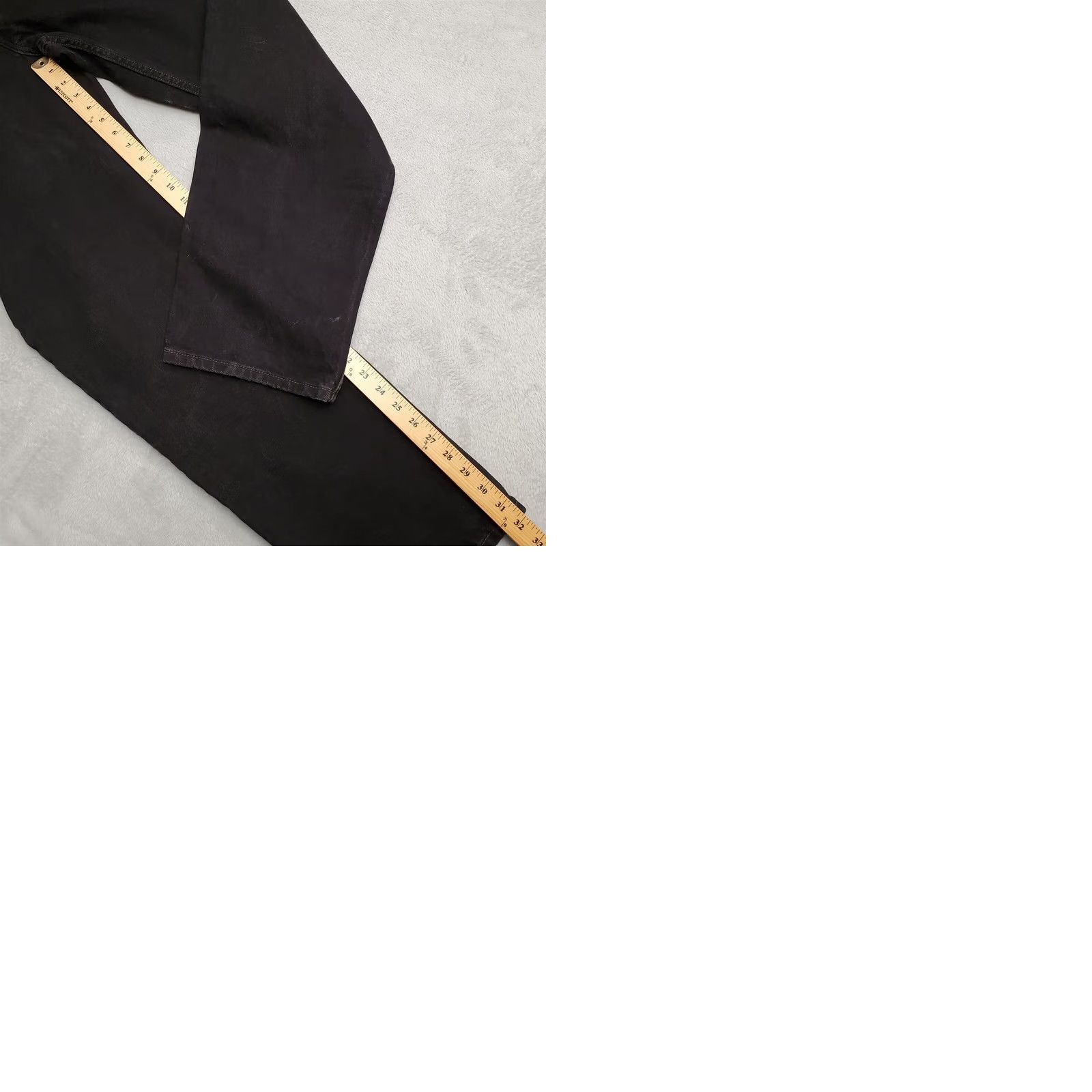 Vintage VINTAGE Levis Jeans Men 40x32 Black 901Denim Relaxed Fit Straight Leg 90s Y2k Jeans Mens 40 Black 5-Pocket Denim Cotton Zip Tailored Fit Size US 40 / EU 56 - 9 Thumbnail