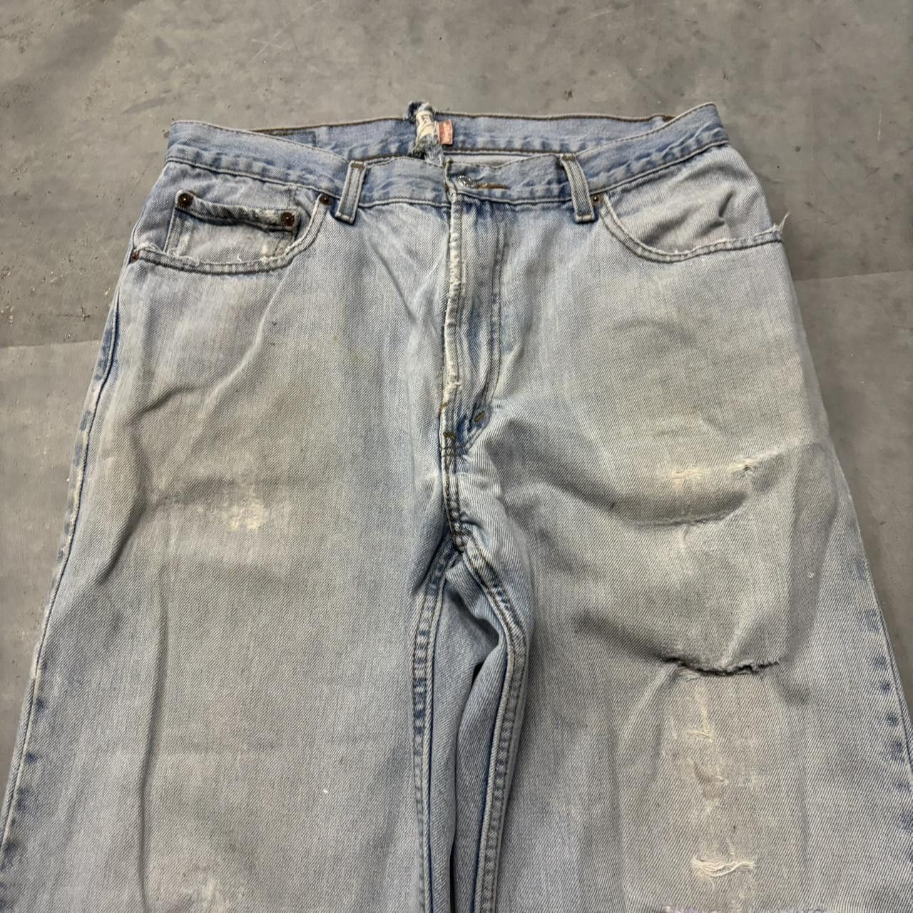 Levi's × Vintage Crazy Vintage Y2K/2000s Faded Light Wash Levi’s Distressed Denim Jeans! Size US 31 - 5 Thumbnail