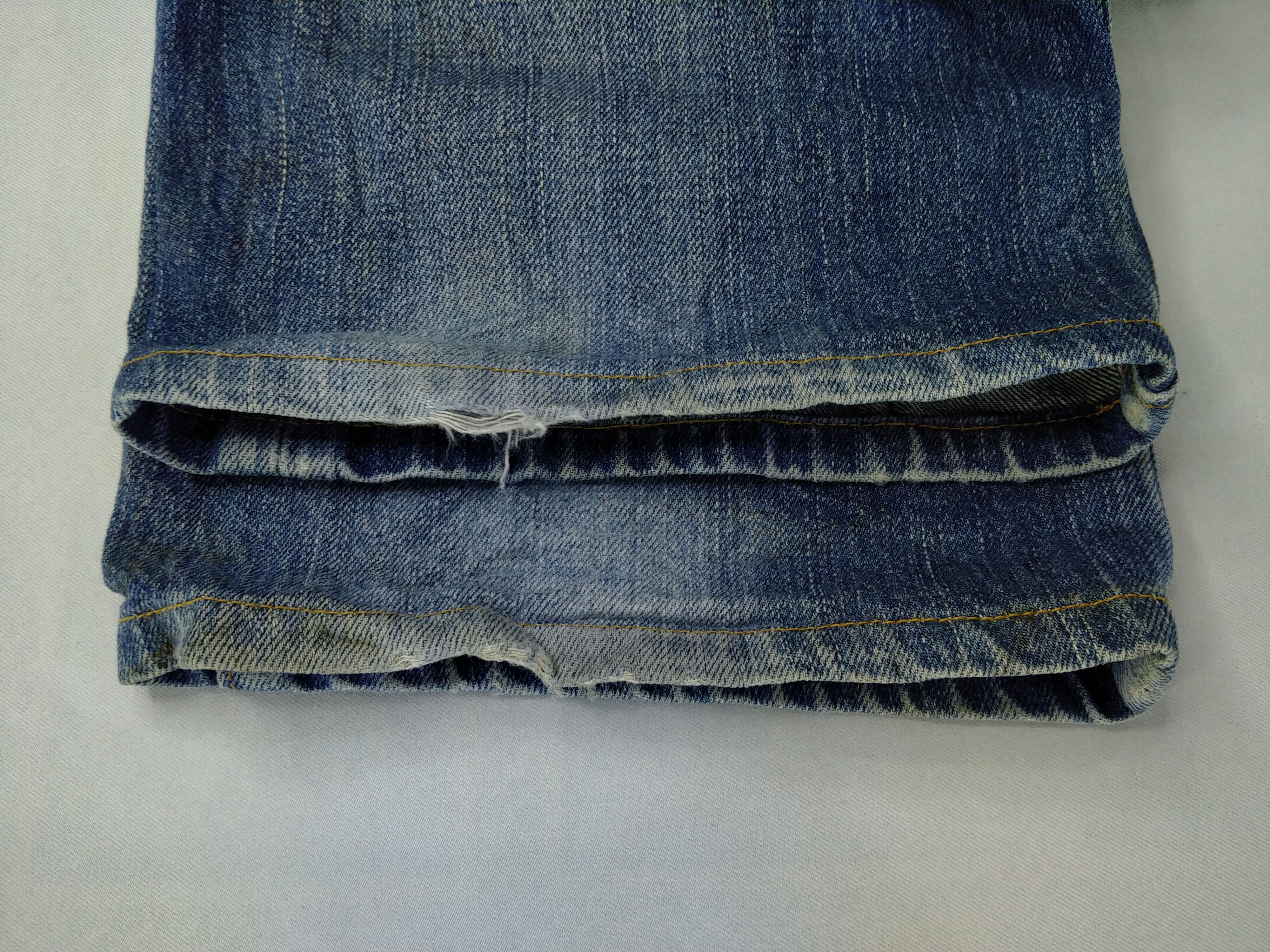 Levi's Faded Blue Levi's 503 Jeans 37x28 Denim -JG041 Size US 37 - 10 Thumbnail