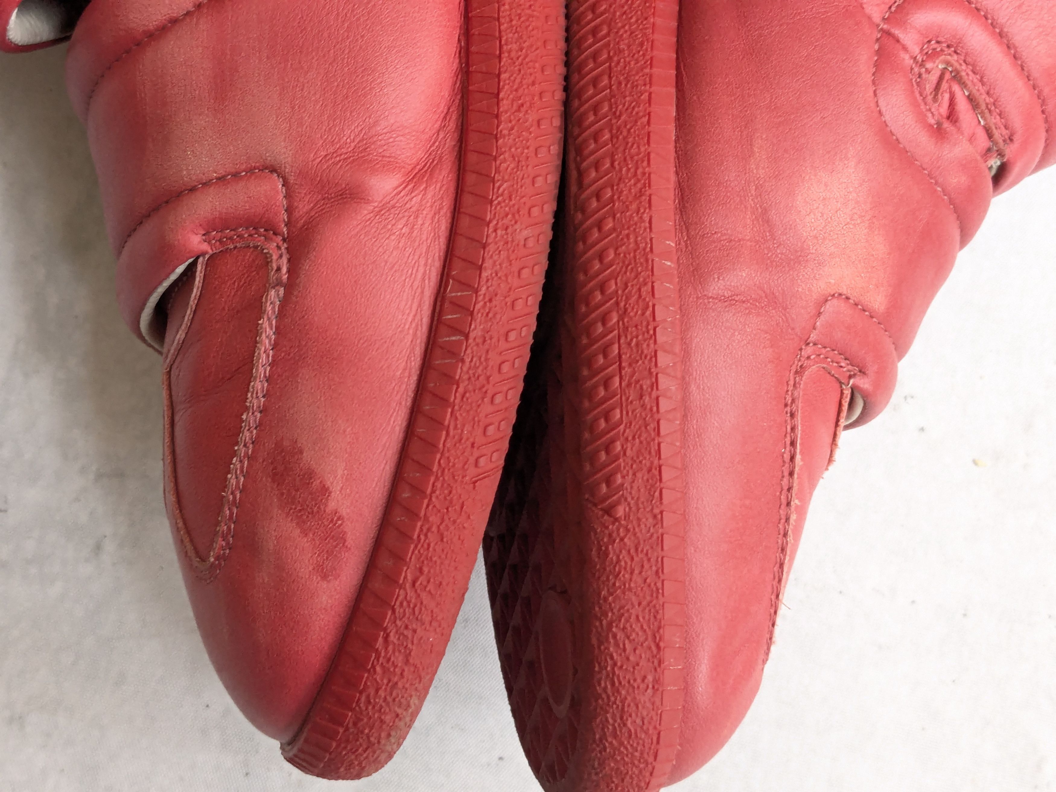 Maison Margiela Maison Margiela Clinic Sneakers Red 11 44 High Tops Leather Size US 11 / EU 44 - 15 Thumbnail