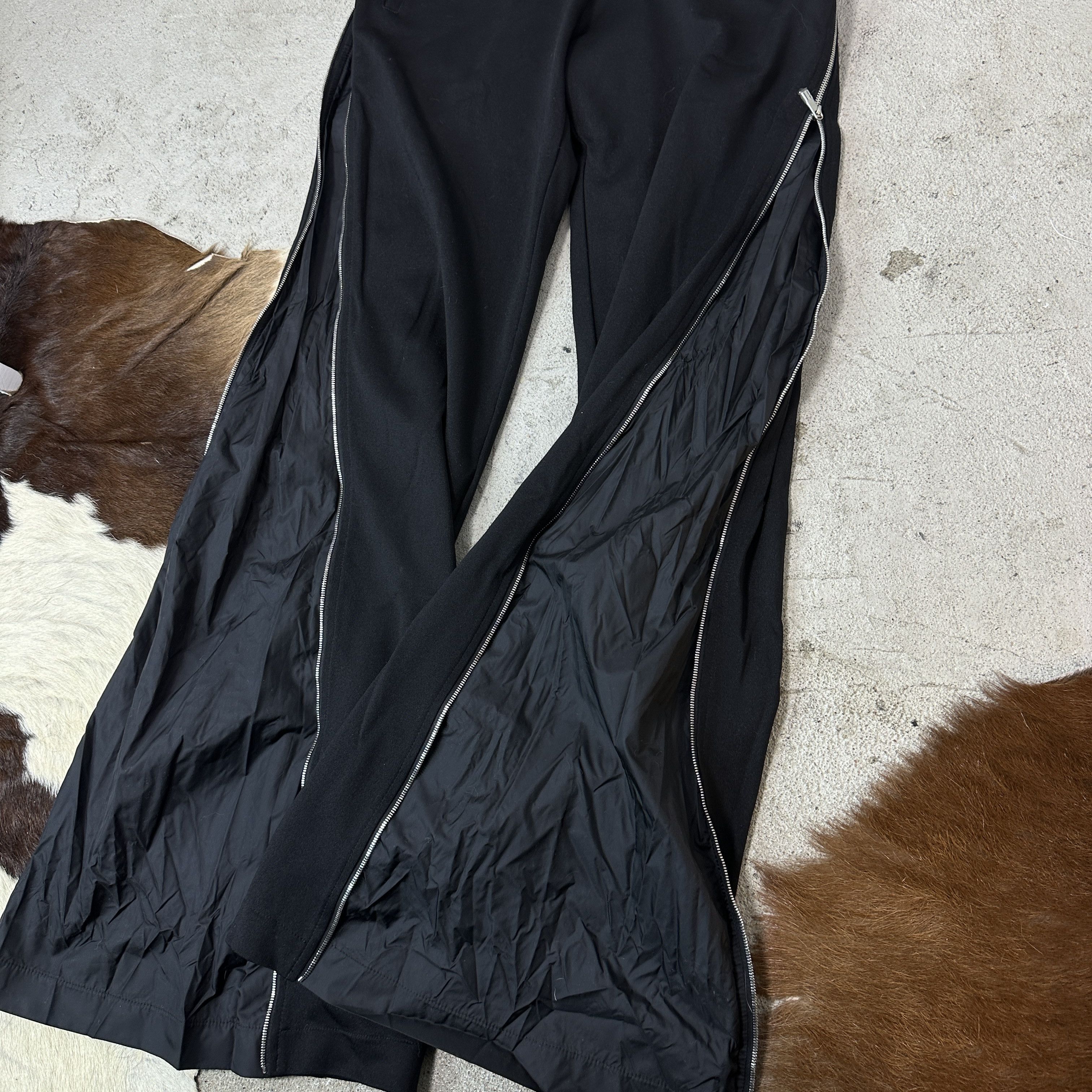 Dirk Bikkembergs Vintage Dirk Bikkembergs Full Zip Hybrid Nylon Flared Pants Size 26" / US 2 / IT 38 - 6 Thumbnail
