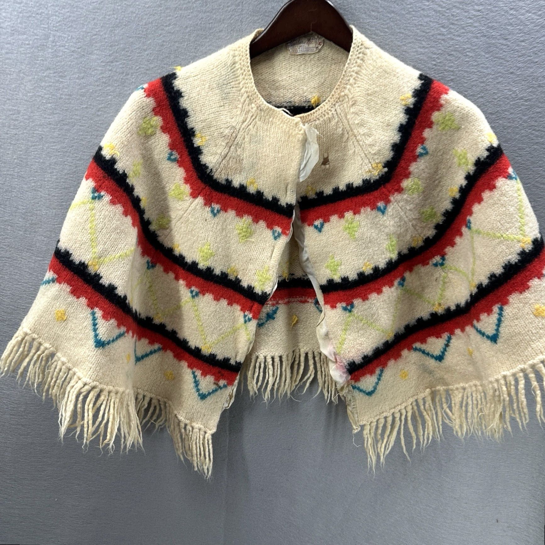 Lee VINTAGE Barbara Lee Wool Cape Shawl Poncho 1960s Cream Ivory Womens S/M Aztec Casual Size ONE SIZE - 6 Thumbnail