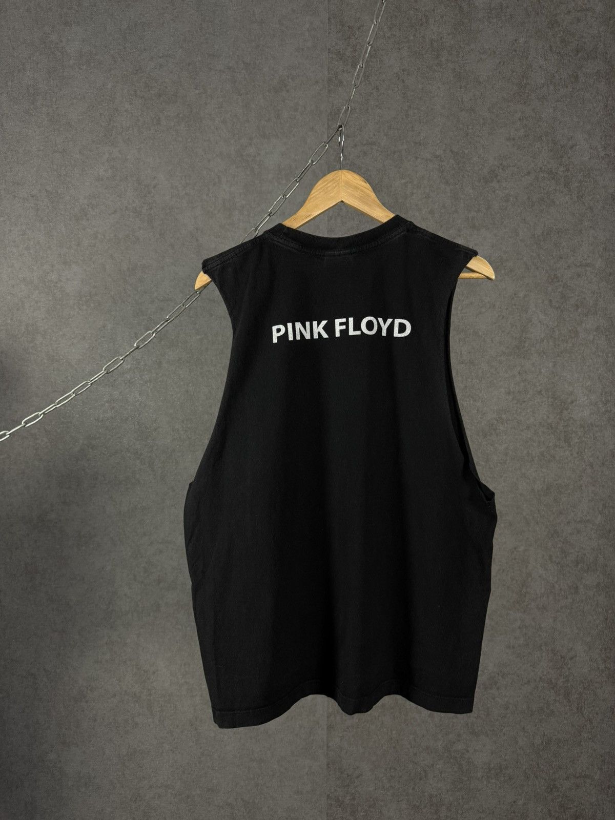 Pink Floyd Pink Floyd overprinted rock band tank top Size US L / EU 52-54 / 3 - 2 Thumbnail