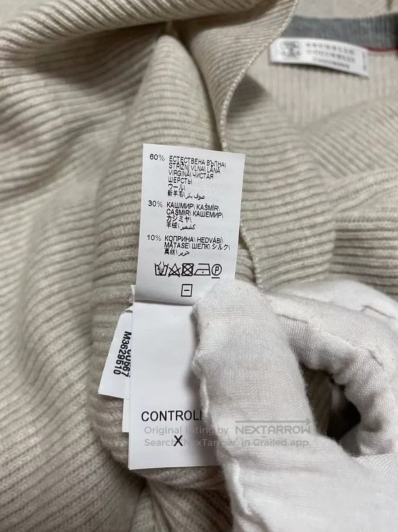 Brunello Cucinelli Brunello Cucinelli Cashmere sweater, oatmeal color Size US M / EU 48-50 / 2 - 4 Thumbnail