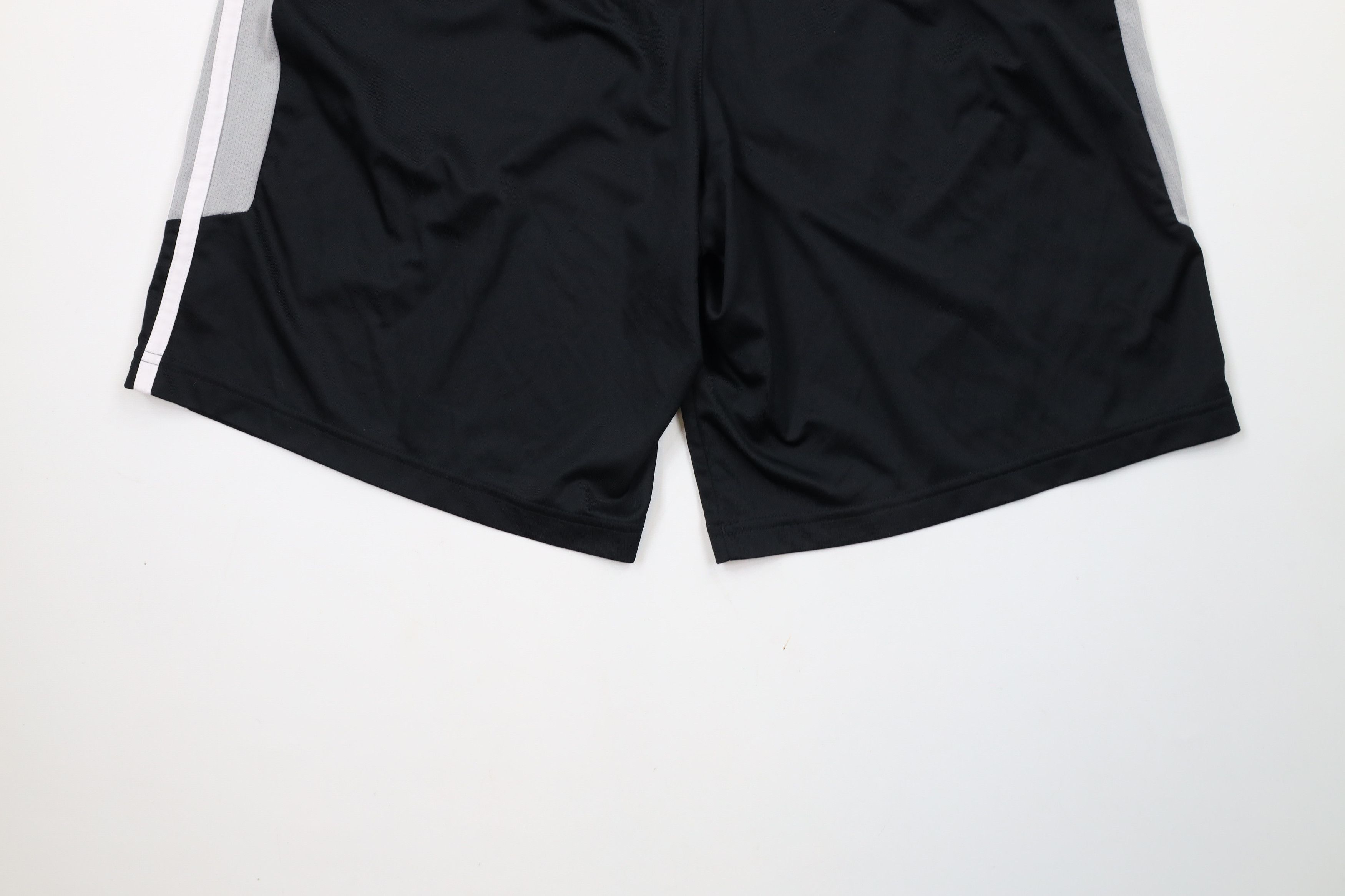 Adidas × Vintage Vintage Y2K Adidas Striped Running Jogging Soccer Shorts Size US 34 / EU 50 - 11 Thumbnail