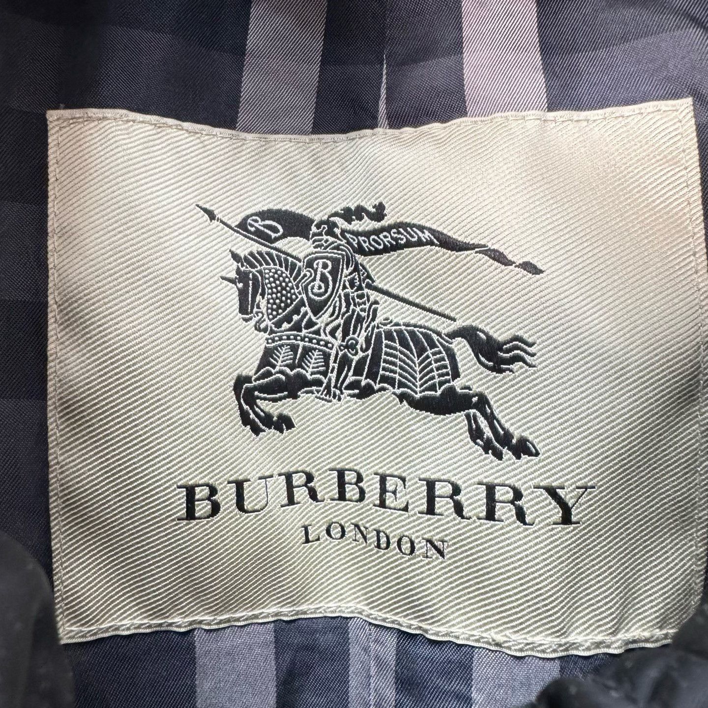 Burberry Burberry Black Trench Coat with Check Lining Size US XL / EU 56 / 4 - 5 Thumbnail