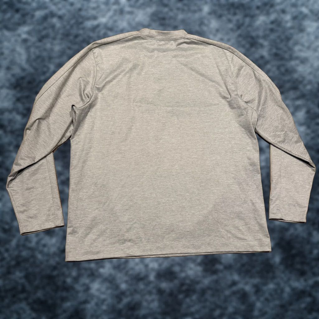 Vintage American Giant Pullover Mock Neck Top Men’s Size Large Performance Stretch Grey Size US L / EU 52-54 / 3 - 1 Thumbnail