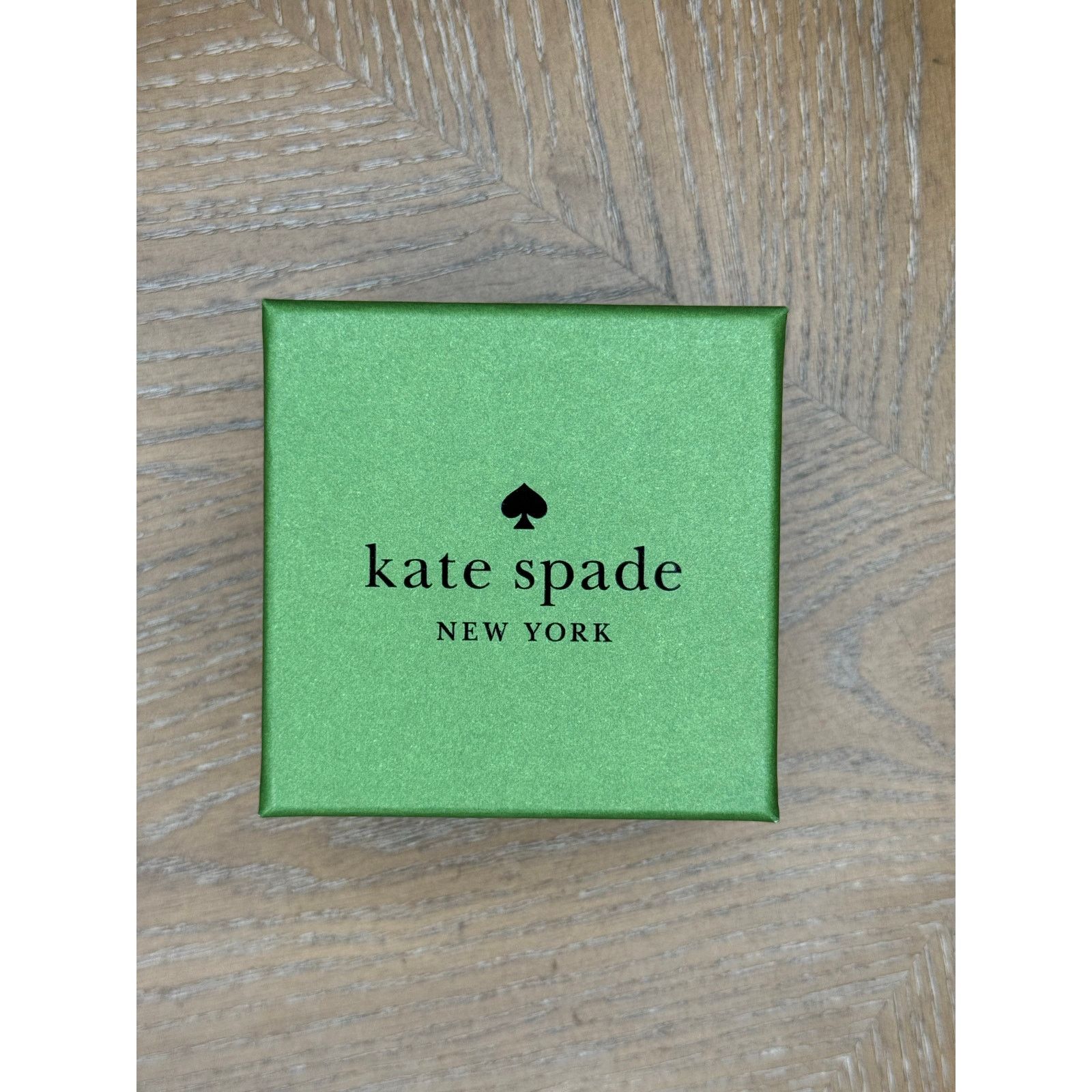 Kate Spade Kate Spade New York Cream Gold Pearl Floral Stud Earrings Size ONE SIZE - 3 Thumbnail