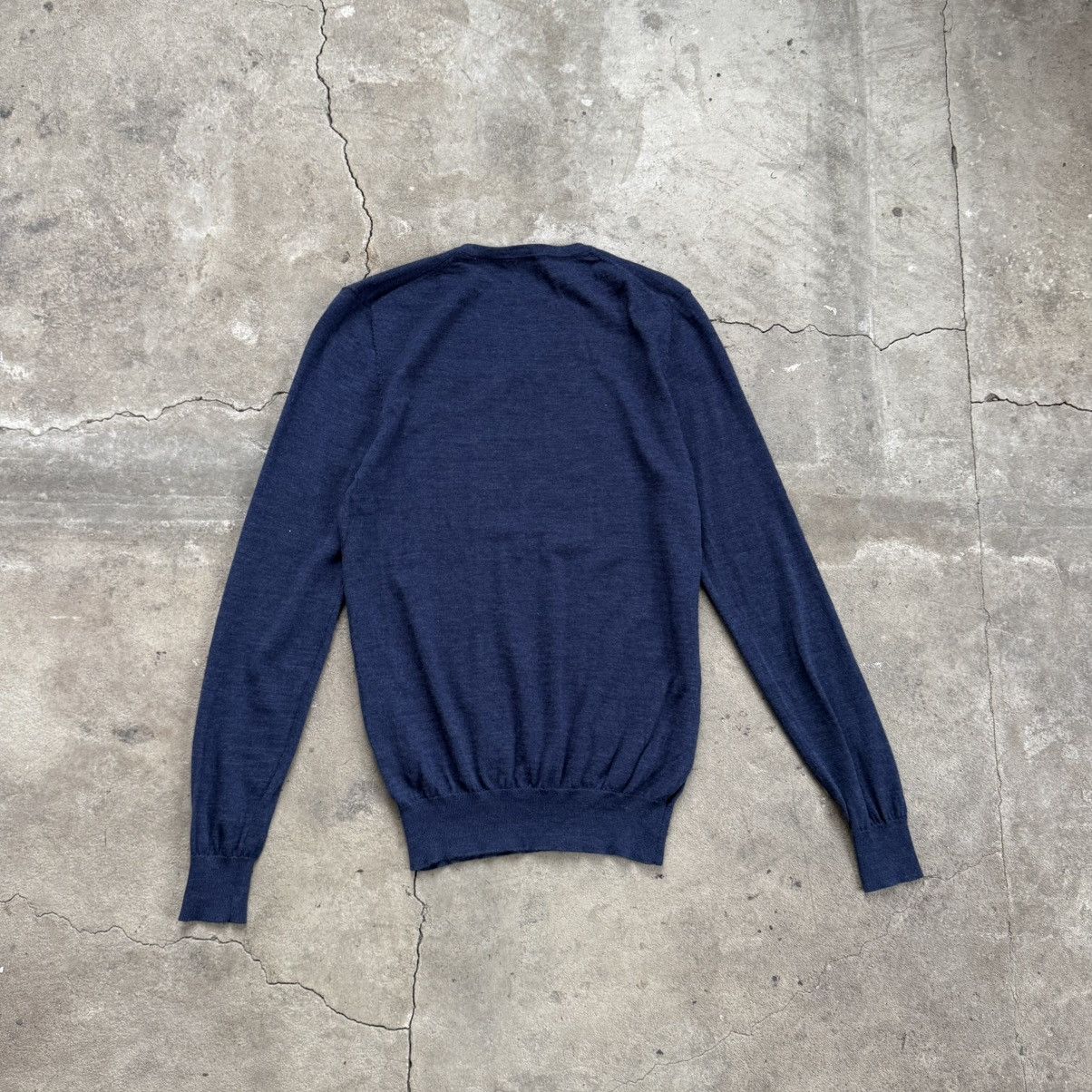 Suitsupply Suitsupply Merino Wool V-Neck Sweater Old Money Size US M / EU 48-50 / 2 - 2 Thumbnail