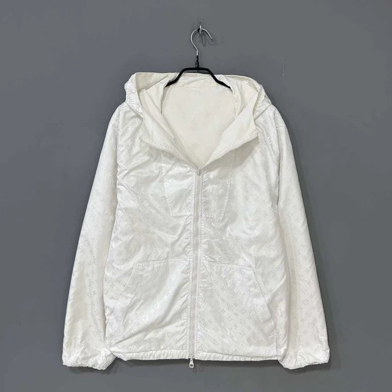 Louis Vuitton Louis Vuitton Louis Vuitton White Reversible Jacket-2506 Size US XXL / EU 58 / 5 - 8 Thumbnail