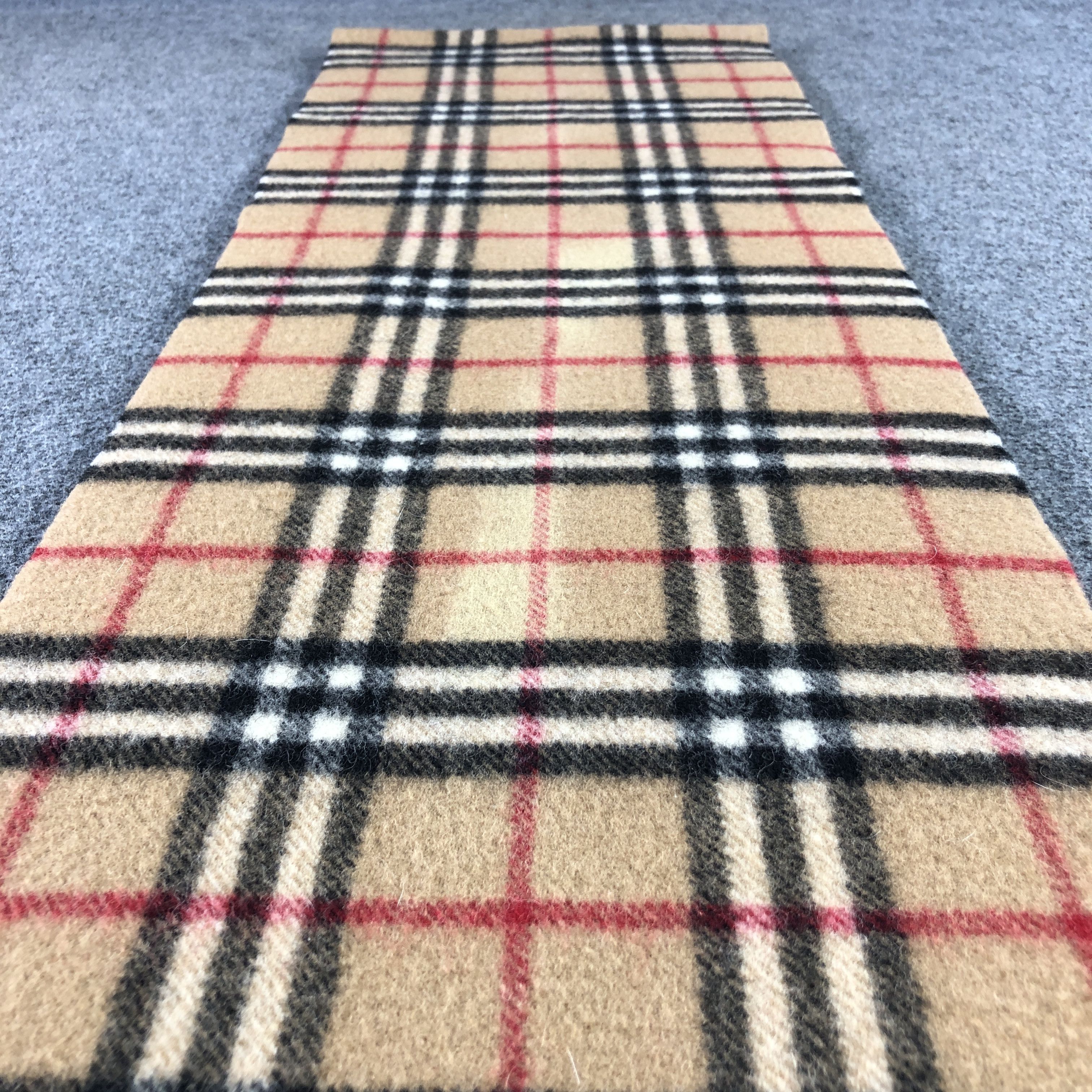 Burberry Burberry Tan Nova Check Wool Scarf Muffler V2904 Size ONE SIZE - 5 Thumbnail