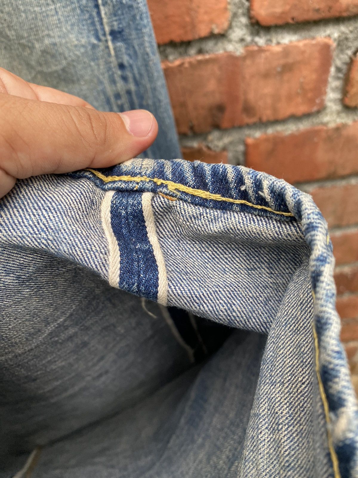Levi's × Levi's Vintage Clothing × Vintage W35x32 vintage 60s levi's 501 repaired redline denime Size US 35 - 5 Thumbnail