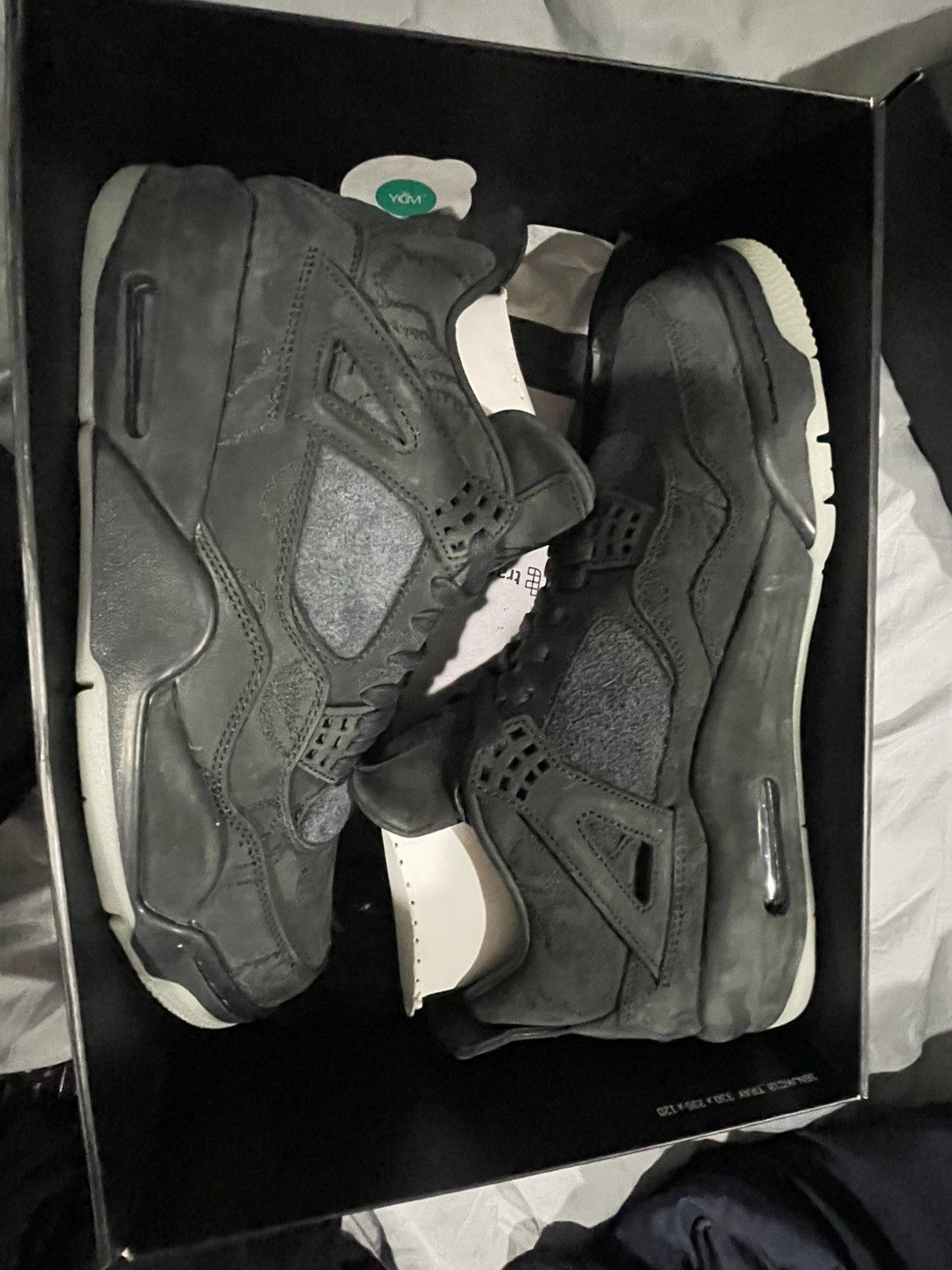 Jordan Brand Air Jordan 4 Kaws 2017 Black Size 10.5 Size US 10.5 / EU 43-44 - 12 Thumbnail