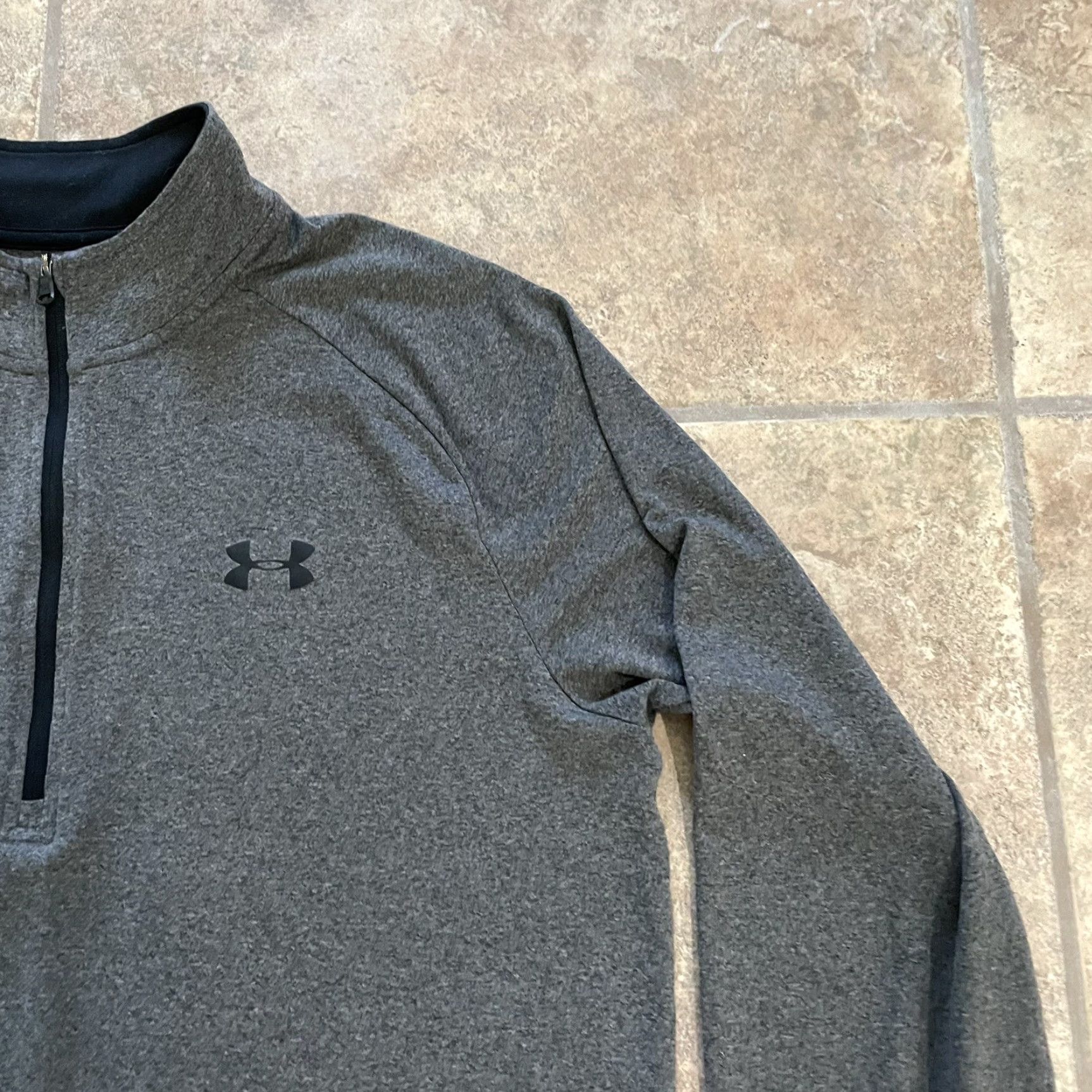 Under Armour Under Armour Shirt Mens L Gray Half Zip Pullover Casual Activewear Size US L / EU 52-54 / 3 - 2 Thumbnail