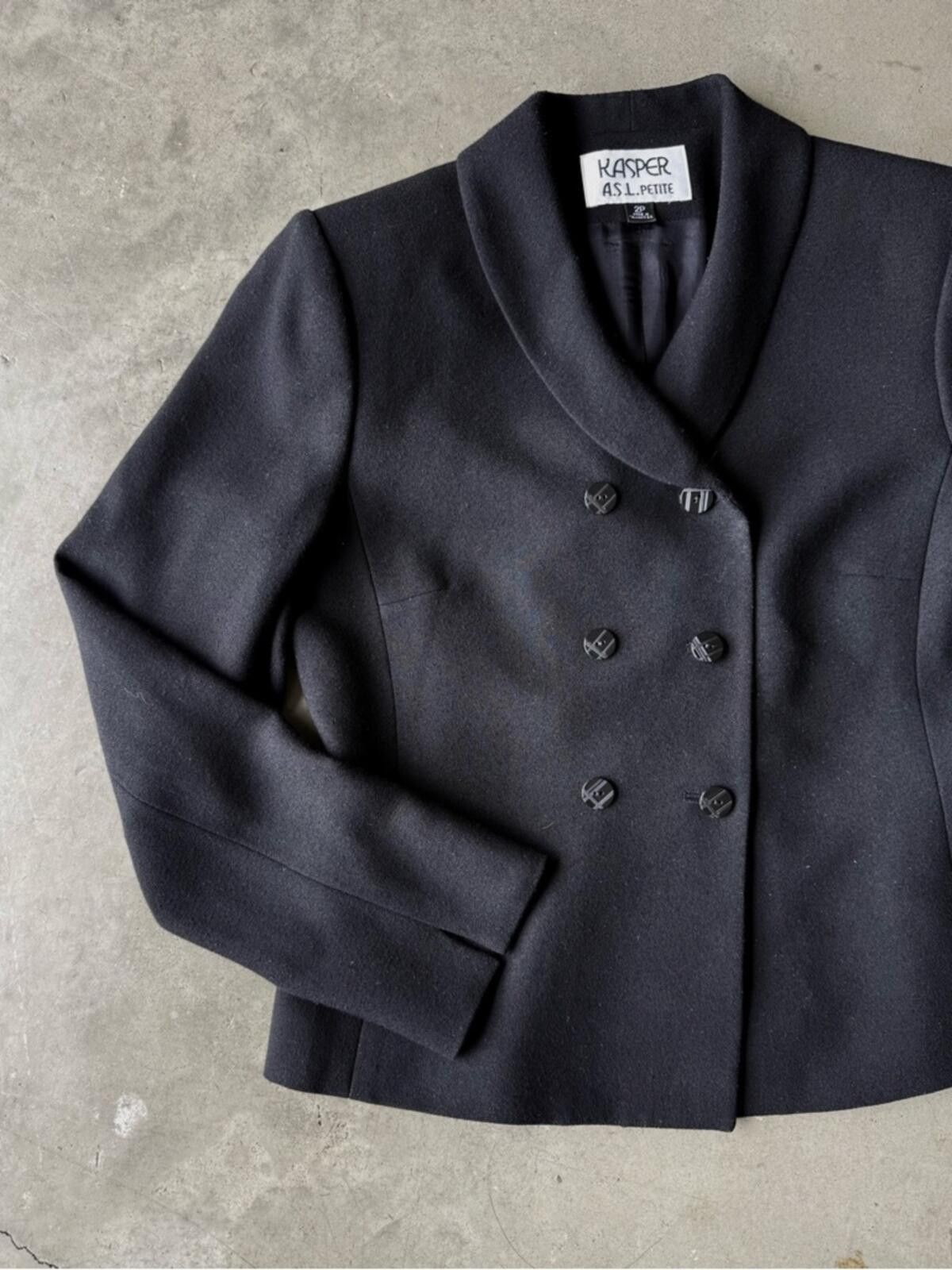 Other Kasper / Petite Cropped Vintage Blazer / Black Size XS / US 0-2 / IT 36-38 - 1 Thumbnail