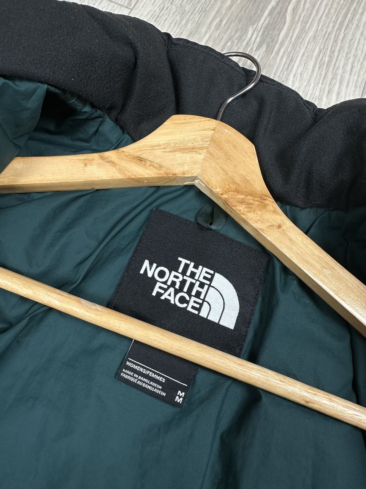 The North Face × Vintage Vintage The North Face Puffer Women’s Green Jacket Size M Size M / US 6-8 / IT 42-44 - 12 Thumbnail