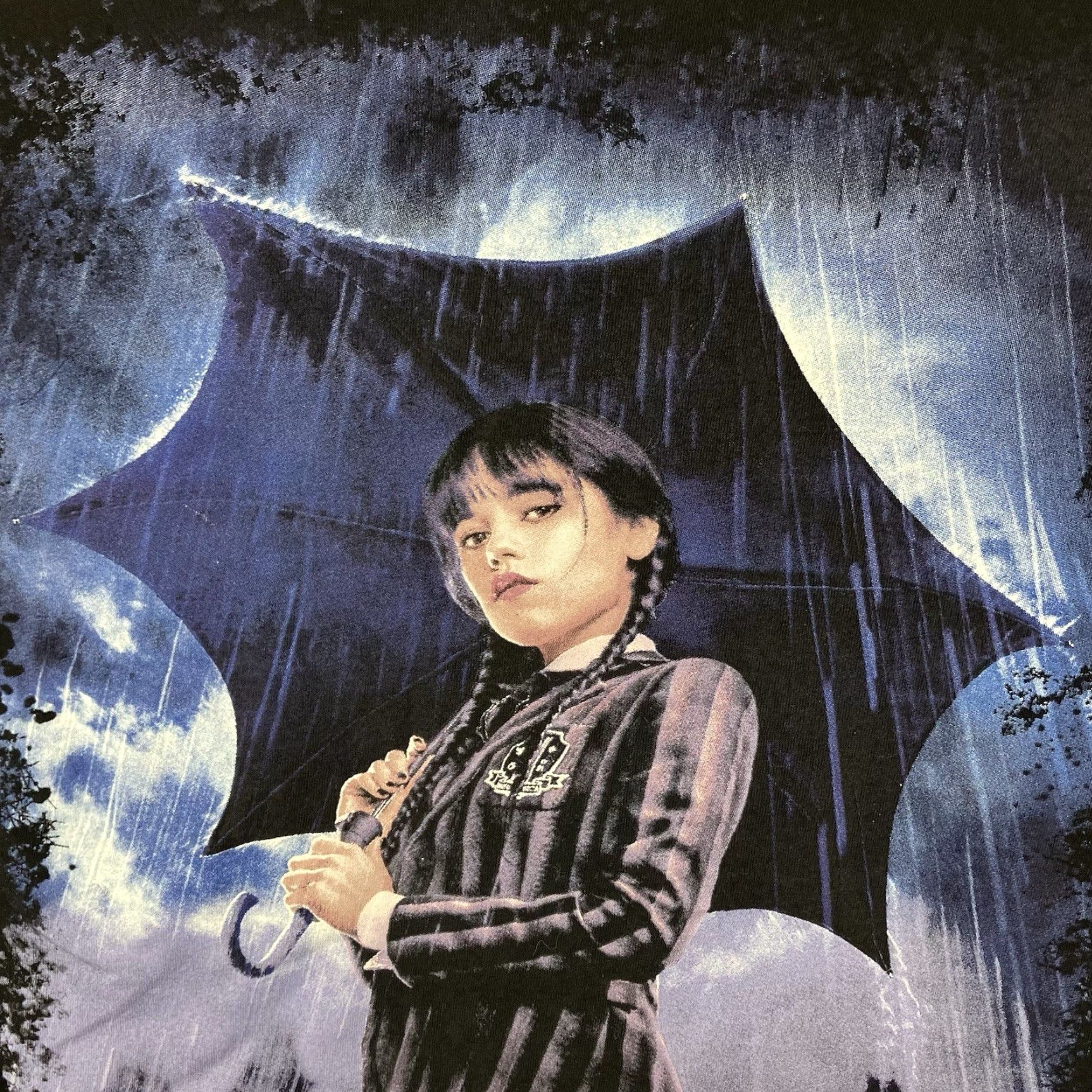 Rains VINTAGE Wednesday Addams Family Black Graphic T-Shirt Adult Small Umbrella Rain Size S / US 4 / IT 40 - 5 Thumbnail