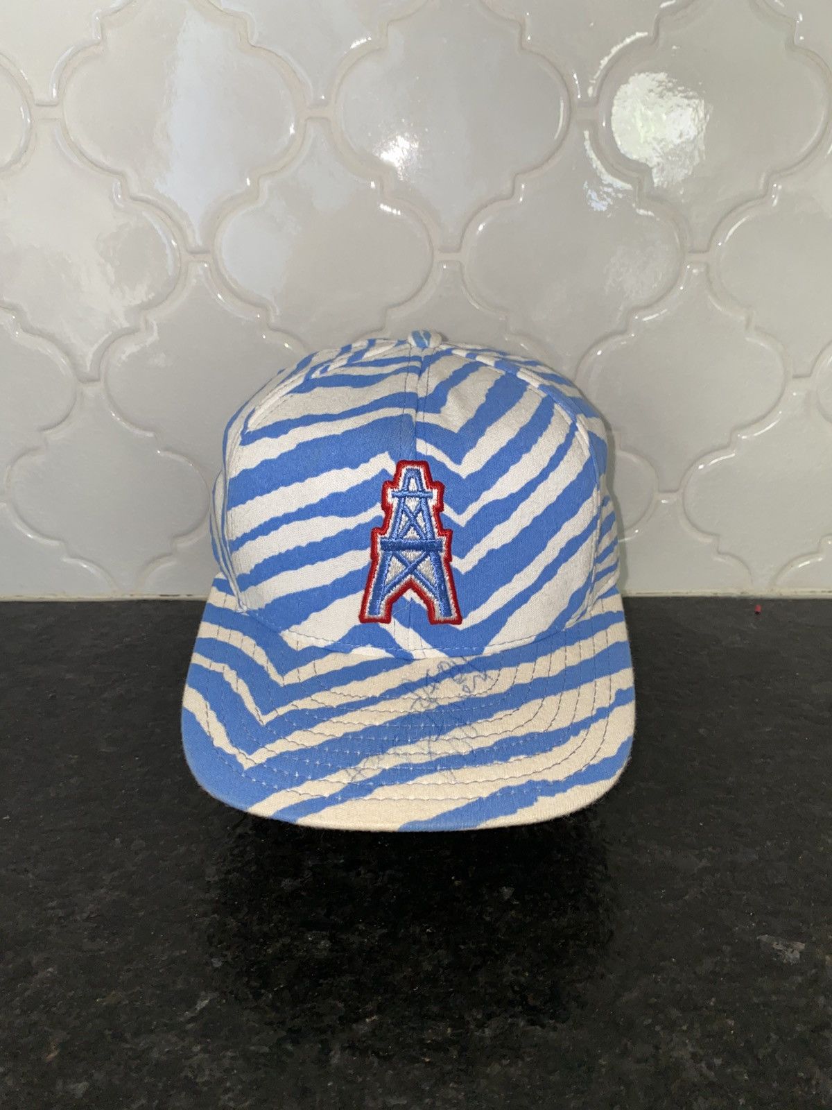 NFL Vintage 80s Zubaz Houston oilers AOP snapback Size ONE SIZE - 1 Thumbnail