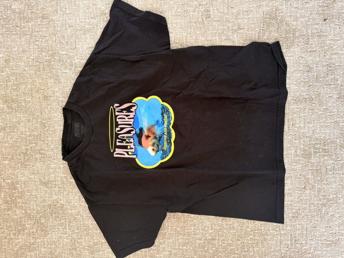 Pleasures Pleasures Black “Forgive And Forget” Graphic Tee, Size L Size US L / EU 52-54 / 3 - 1 Thumbnail