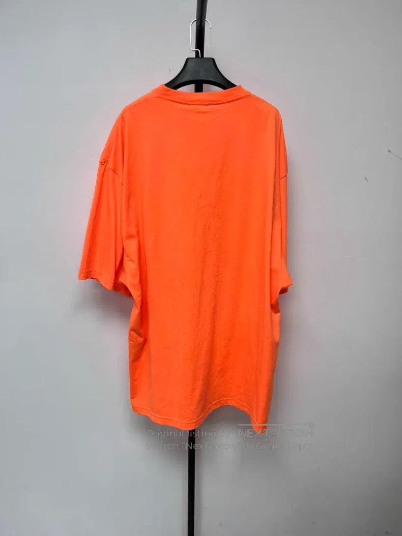 Balenciaga Balenciaga Seven Languages Alphabet Printed Short Sleeve T Size US M / EU 48-50 / 2 - 2 Thumbnail