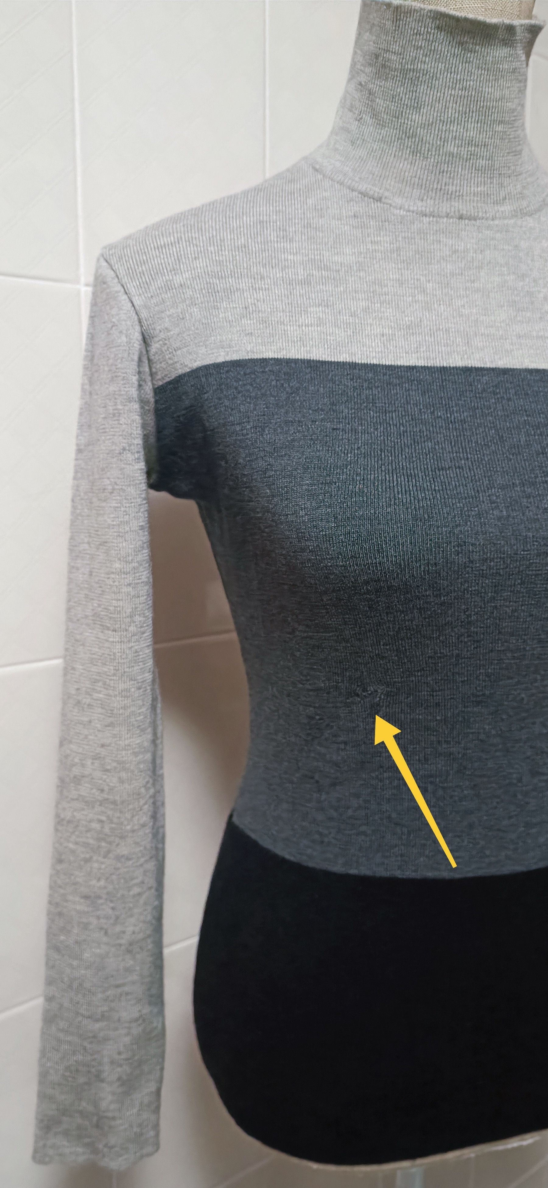 Jean Paul Gaultier Gray wool knit sweater with back pocket. Size S / US 4 / IT 40 - 8 Thumbnail