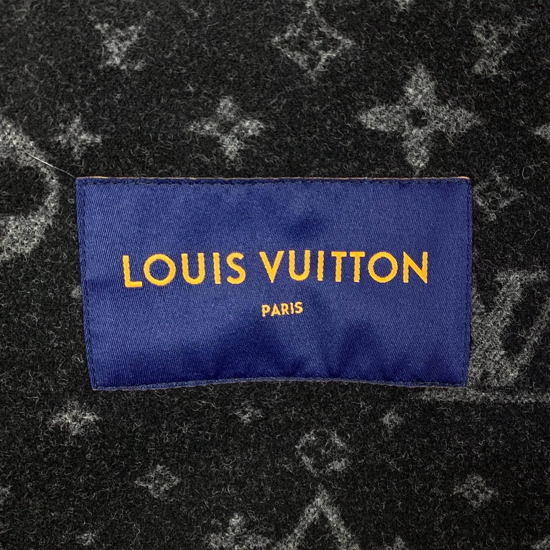 Louis Vuitton KM0797 Louis Vuitton Grey Wool Multi-Pocket Tweed Jacket Size US L / EU 52-54 / 3 - 5 Thumbnail