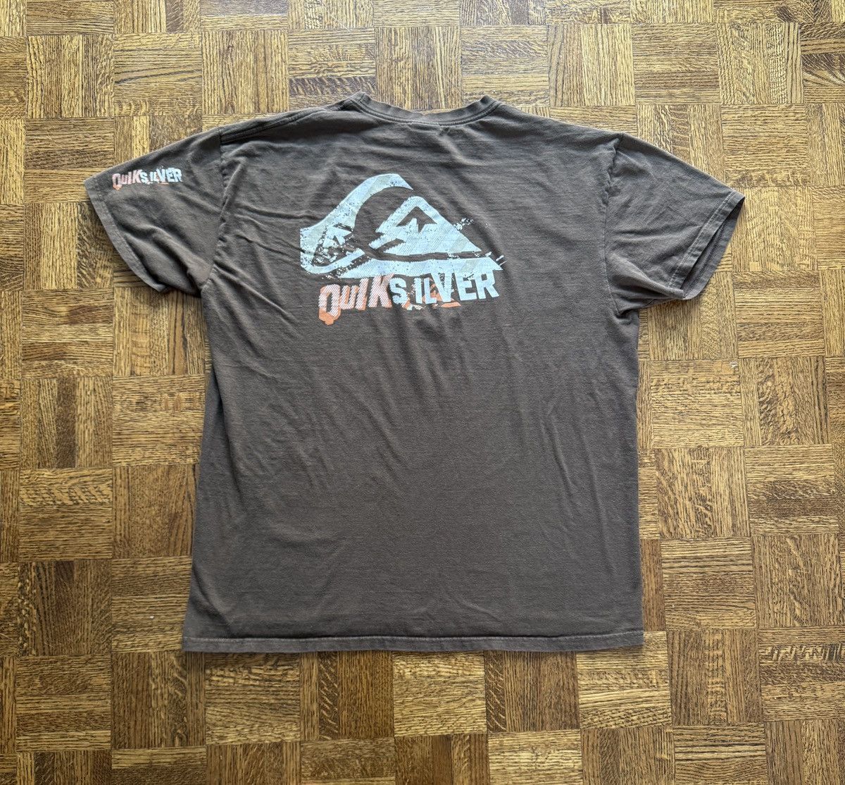 Quiksilver Vintage Y2K Quiksilver Logo Graphic Tee Size US XL / EU 56 / 4 - 1 Thumbnail